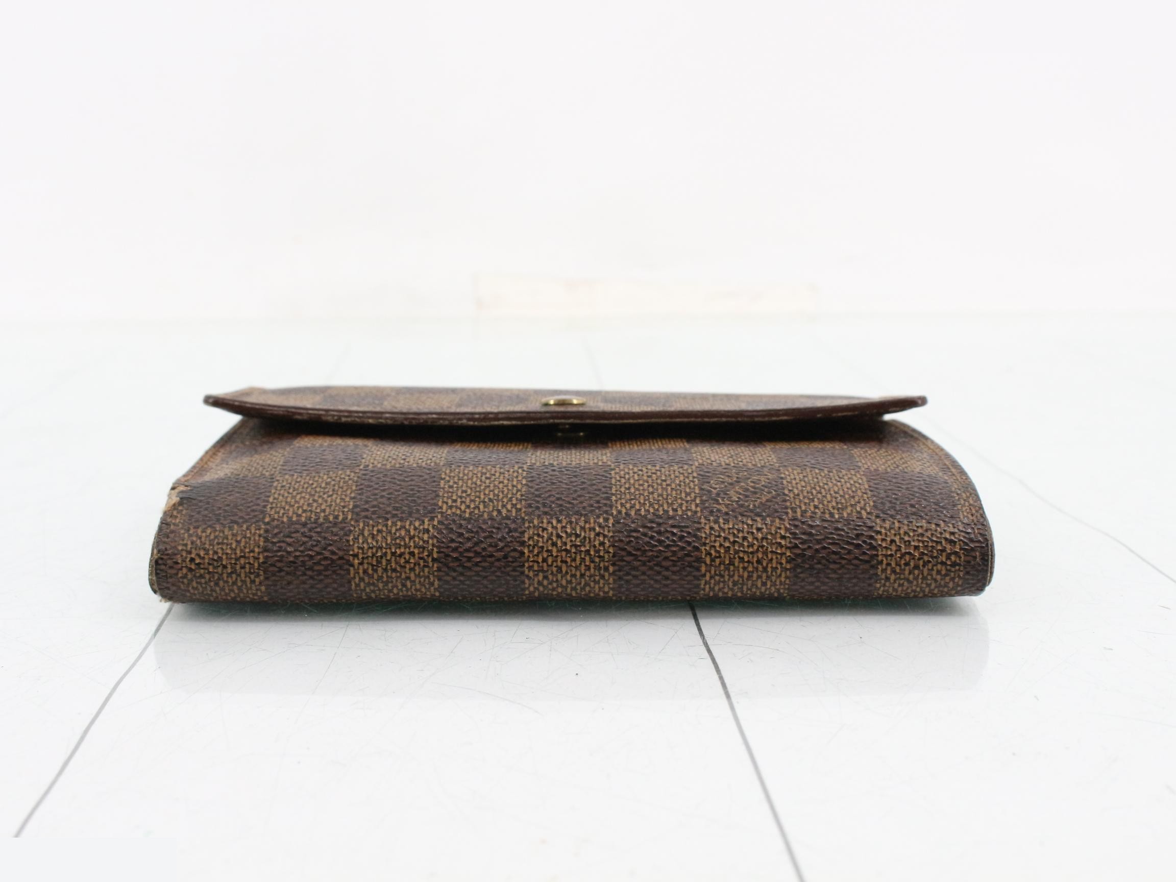 Damier Porte Trésor Etui Papier Tri-fold Wallet — view 3
