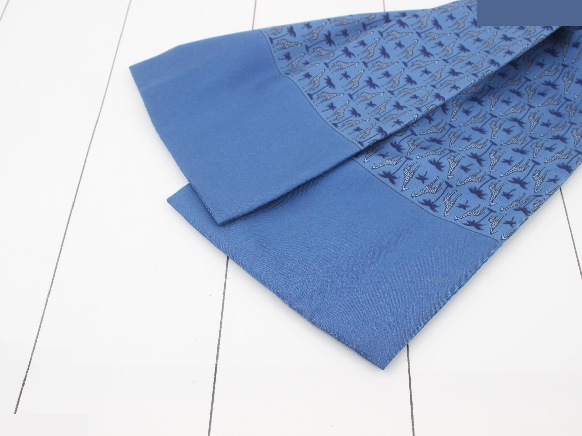 Ascot tie scarf — view 3
