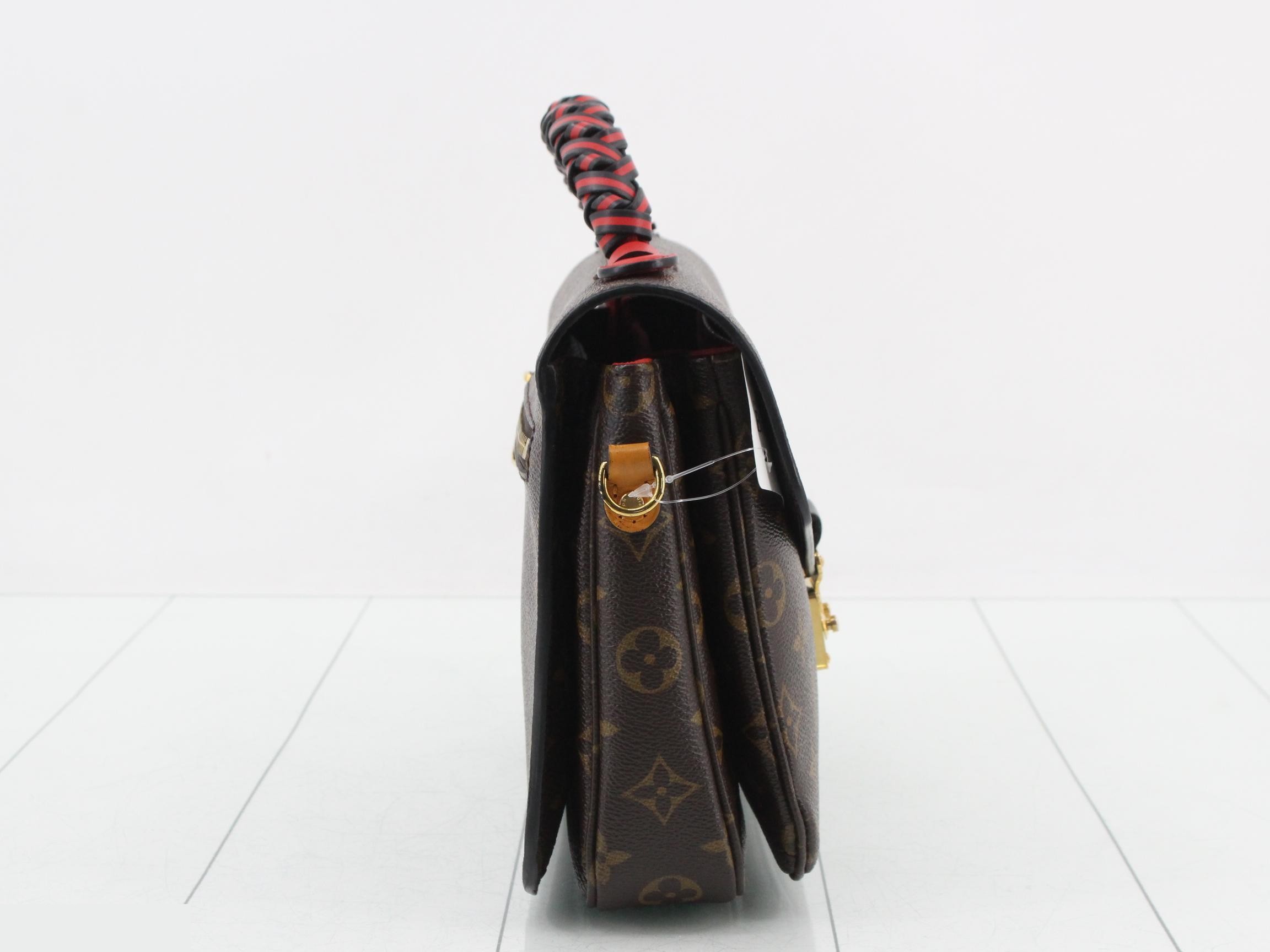 Monogram Pochette Metis MM Handbag — view 4