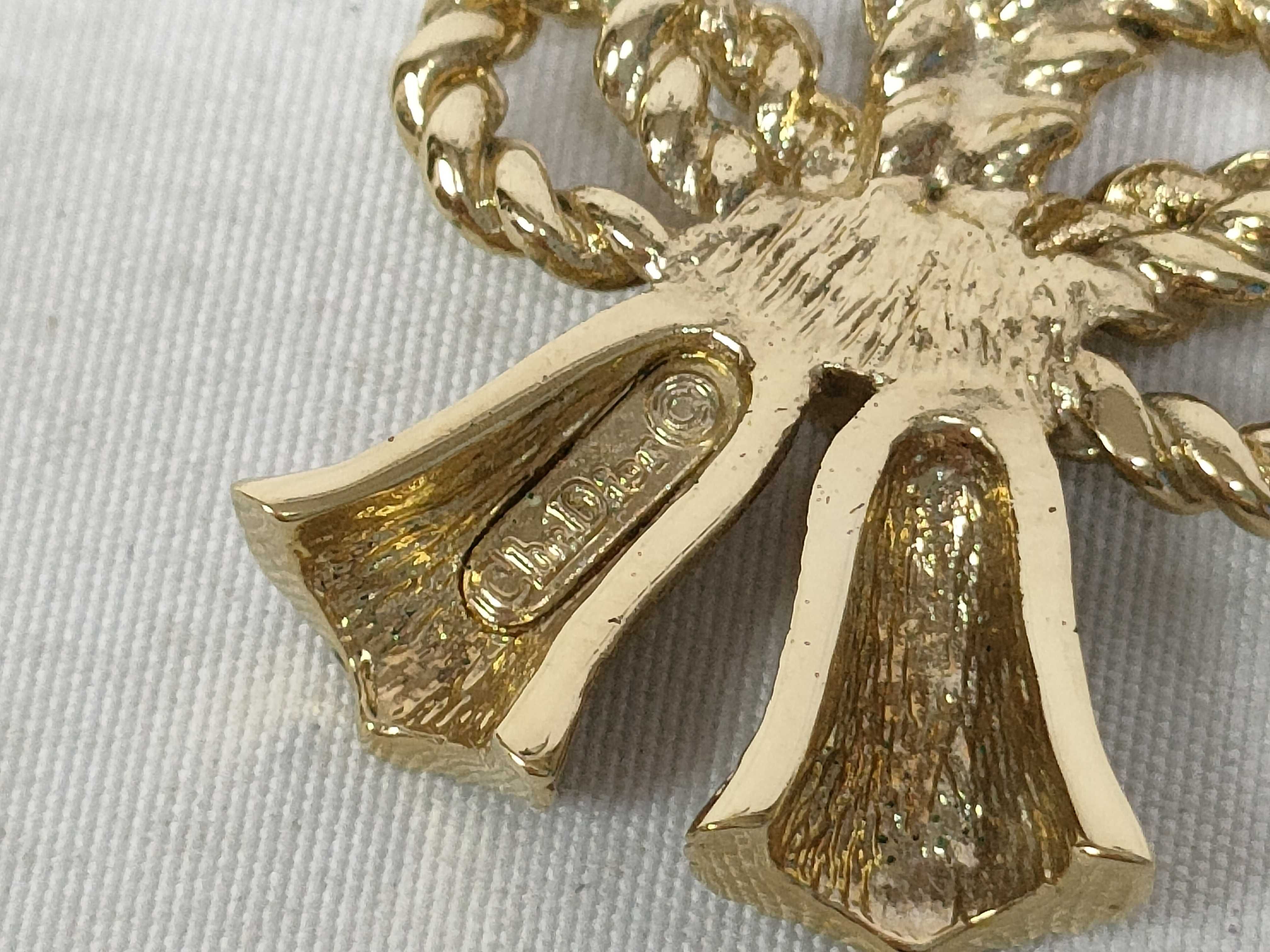 necklace — view 4