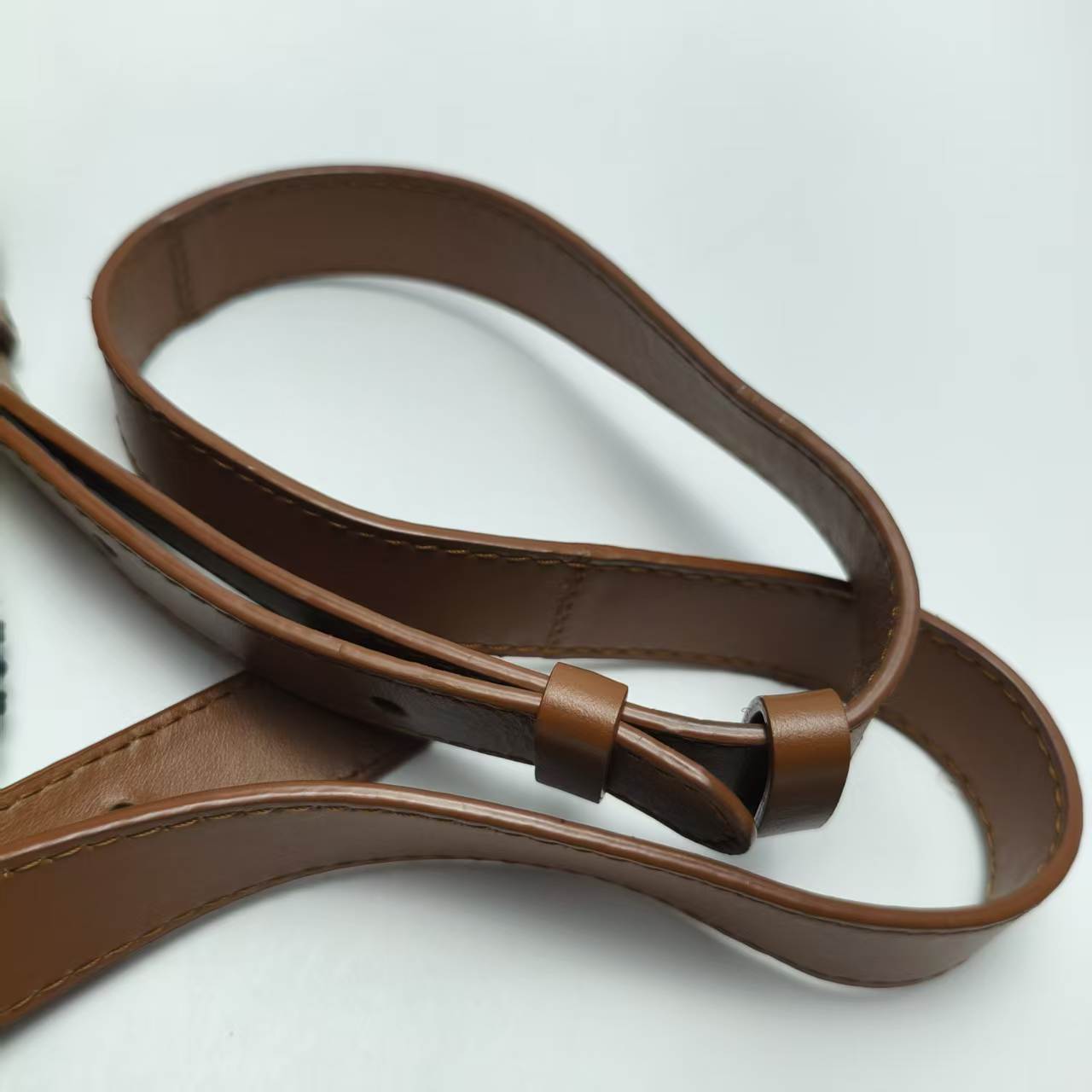 【*Shipped from: China*】Chloe Leather Shoulder Bag — view 12