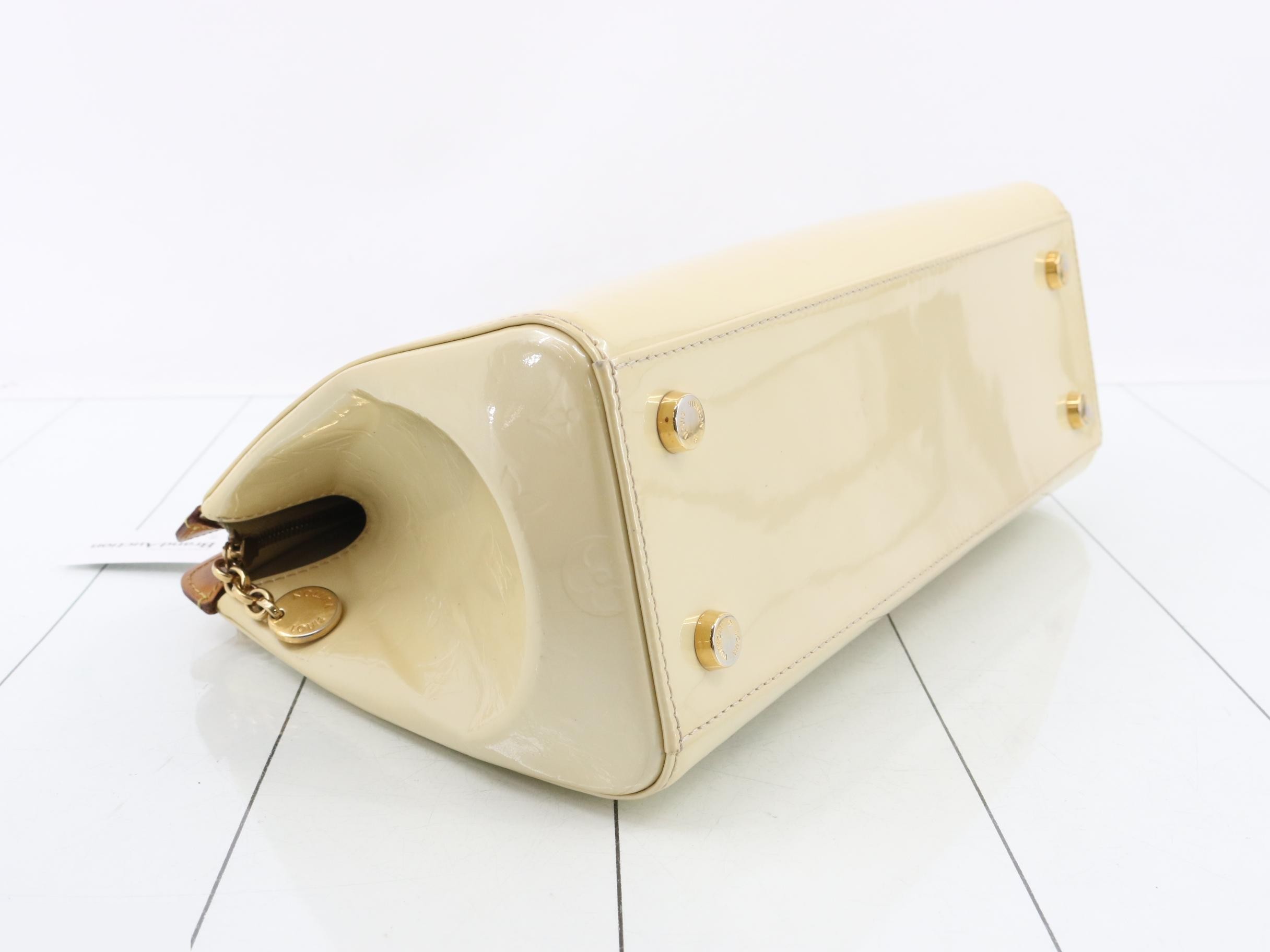 Vernis Blair MM Broncorail Handbag — view 5