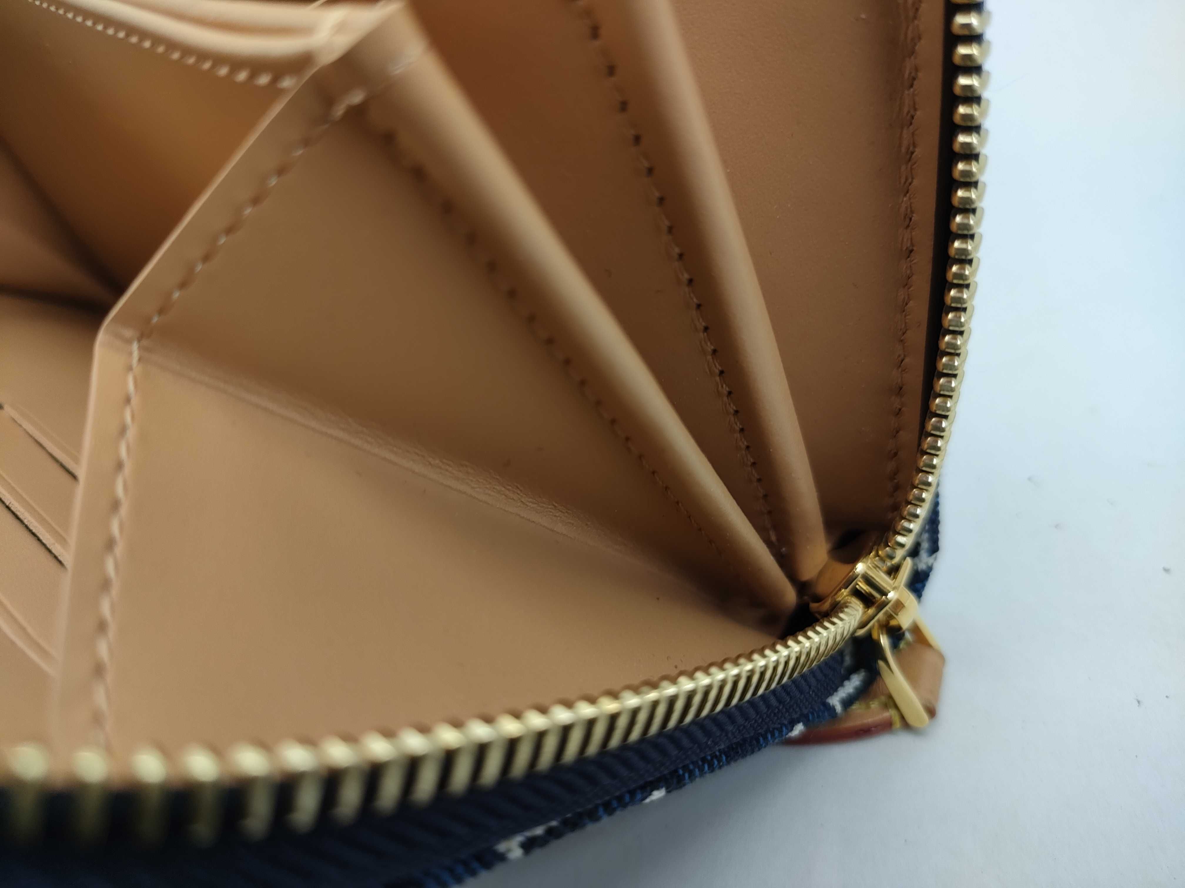 Zippy Wallet Since 1854 M80212 Wallet — view 12