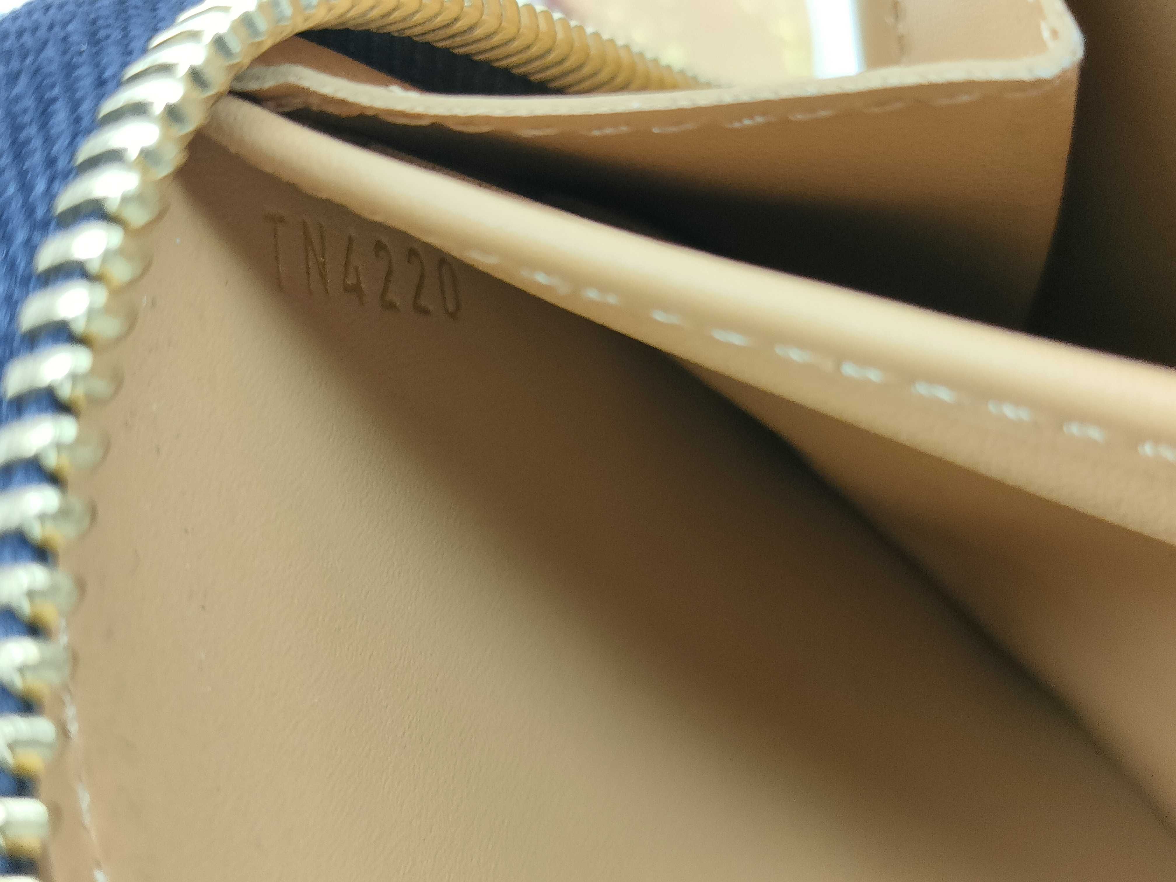 Zippy Wallet Since 1854 M80212 Wallet — view 13