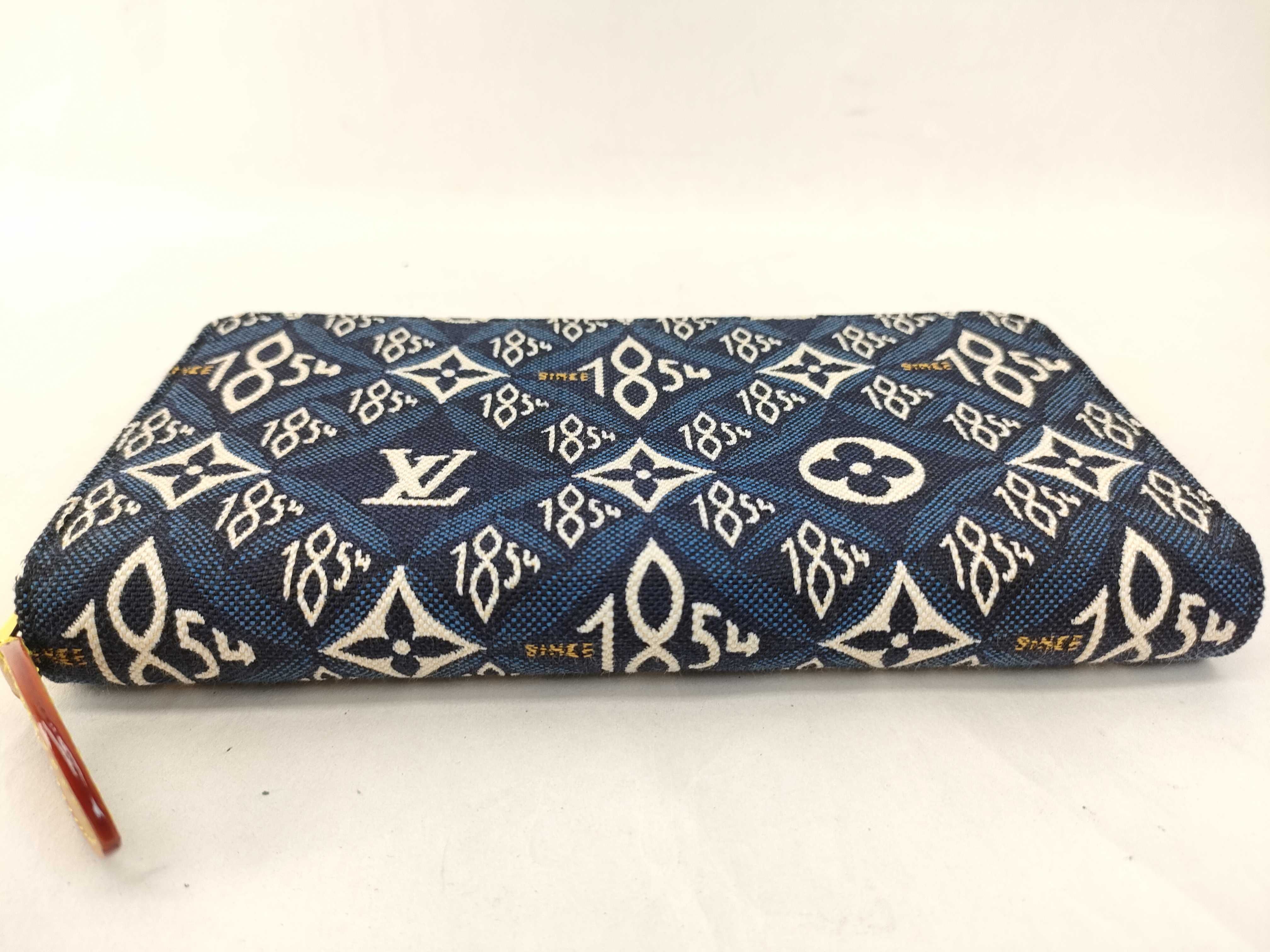 Zippy Wallet Since 1854 M80212 Wallet — view 5