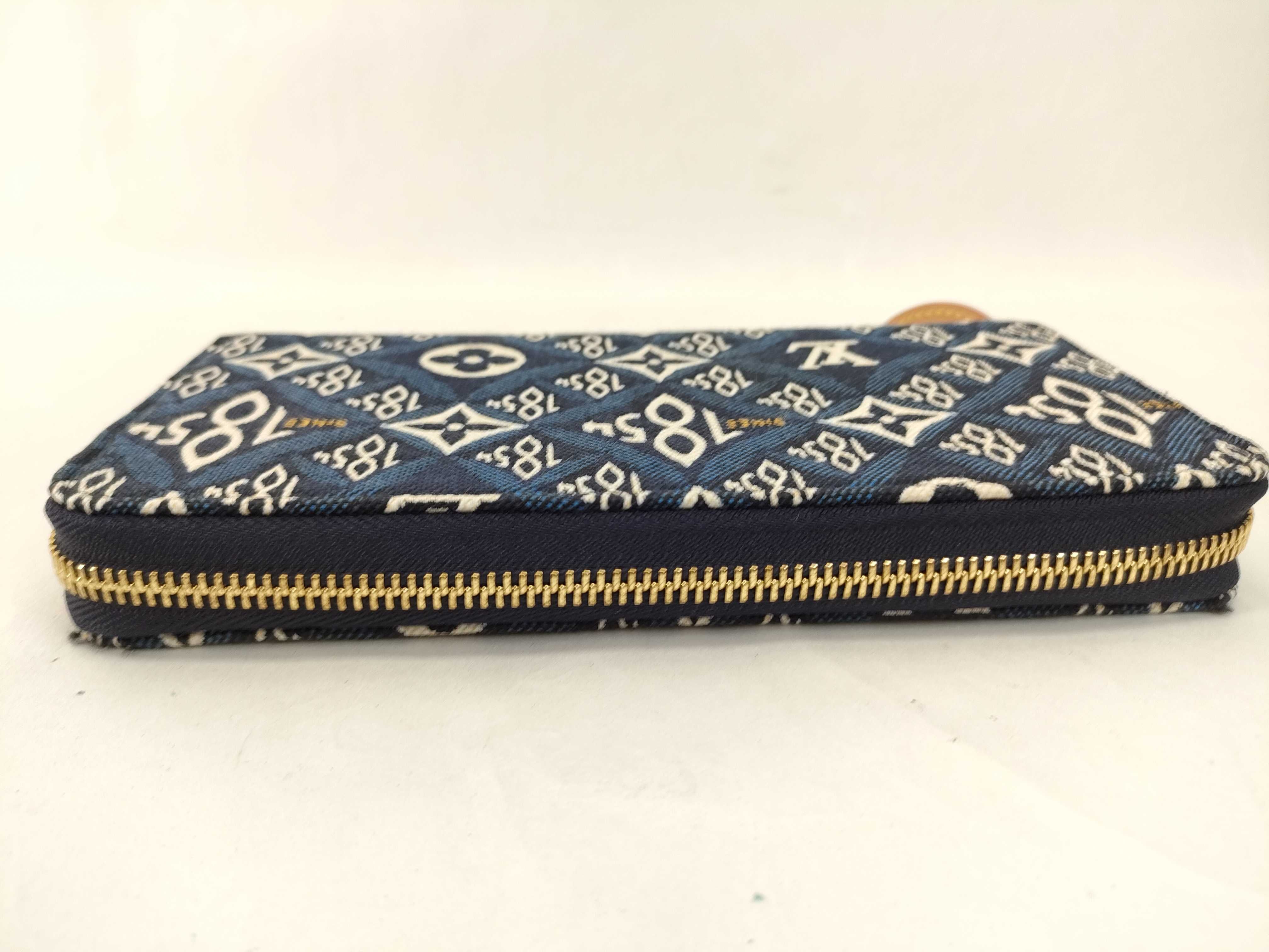 Zippy Wallet Since 1854 M80212 Wallet — view 6