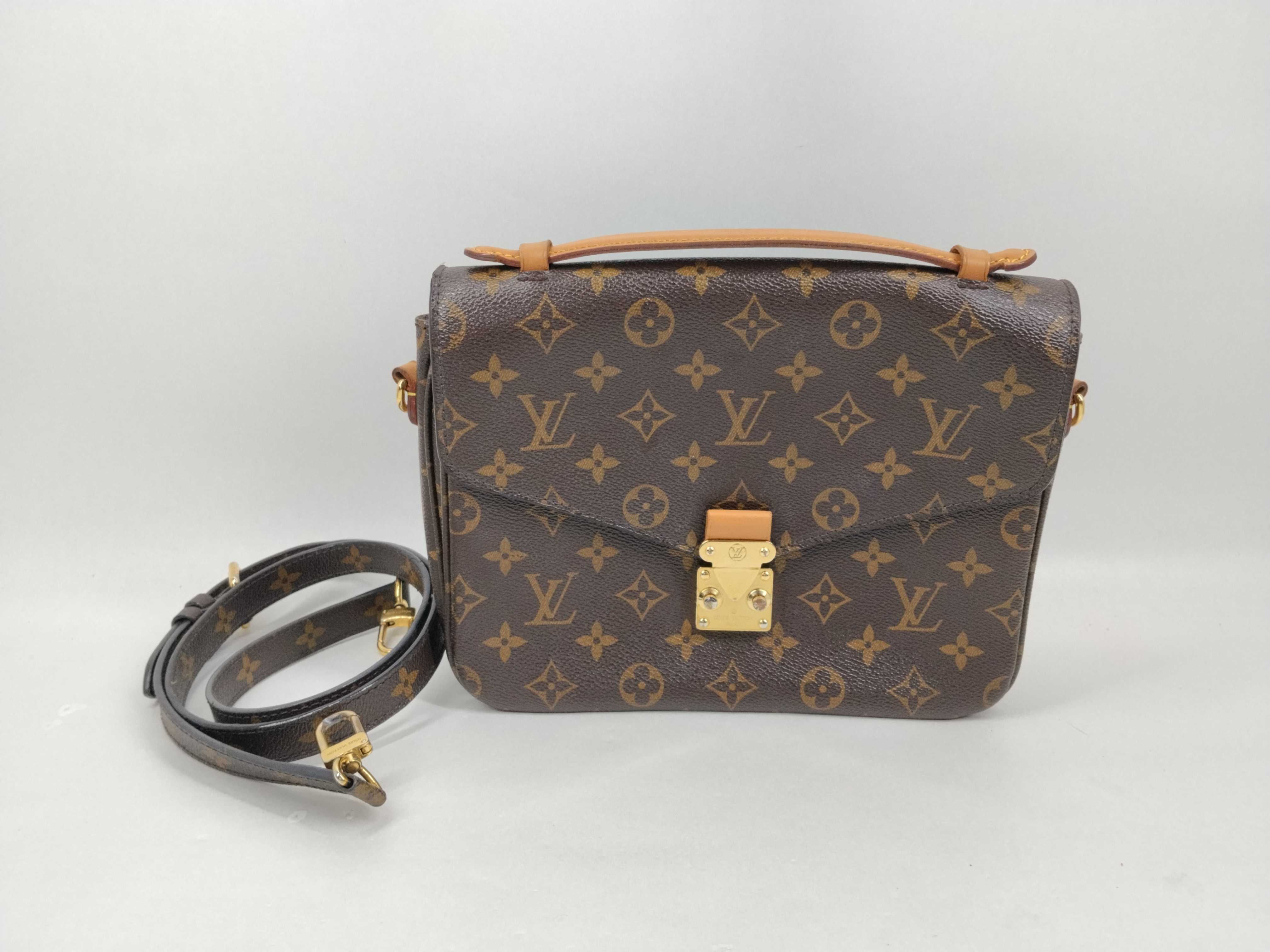 Monogram Pochette Metis MM M44875 DU2166 Brown Shoulder Bag