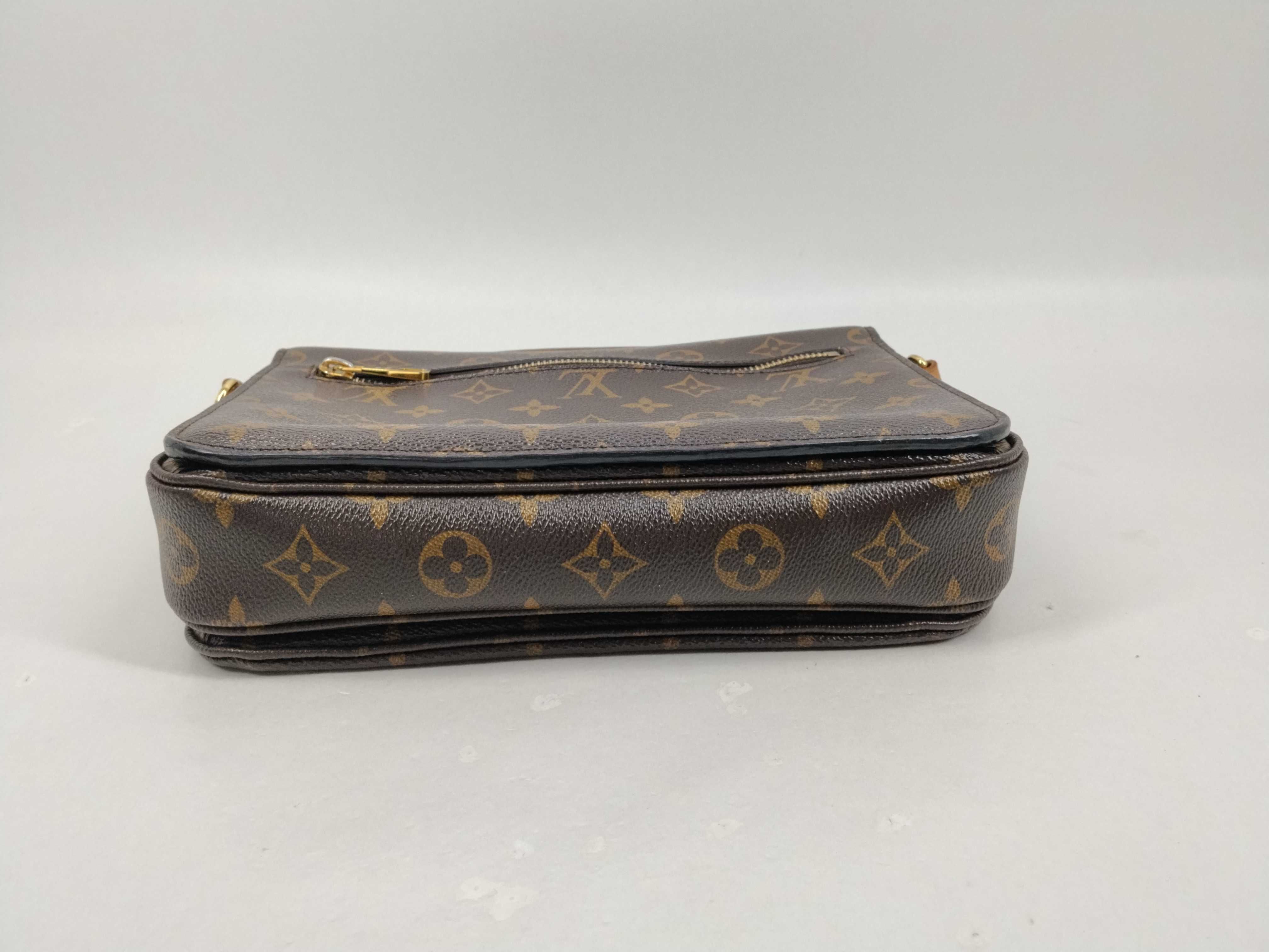 Monogram Pochette Metis MM M44875 DU2166 Brown Shoulder Bag — view 3