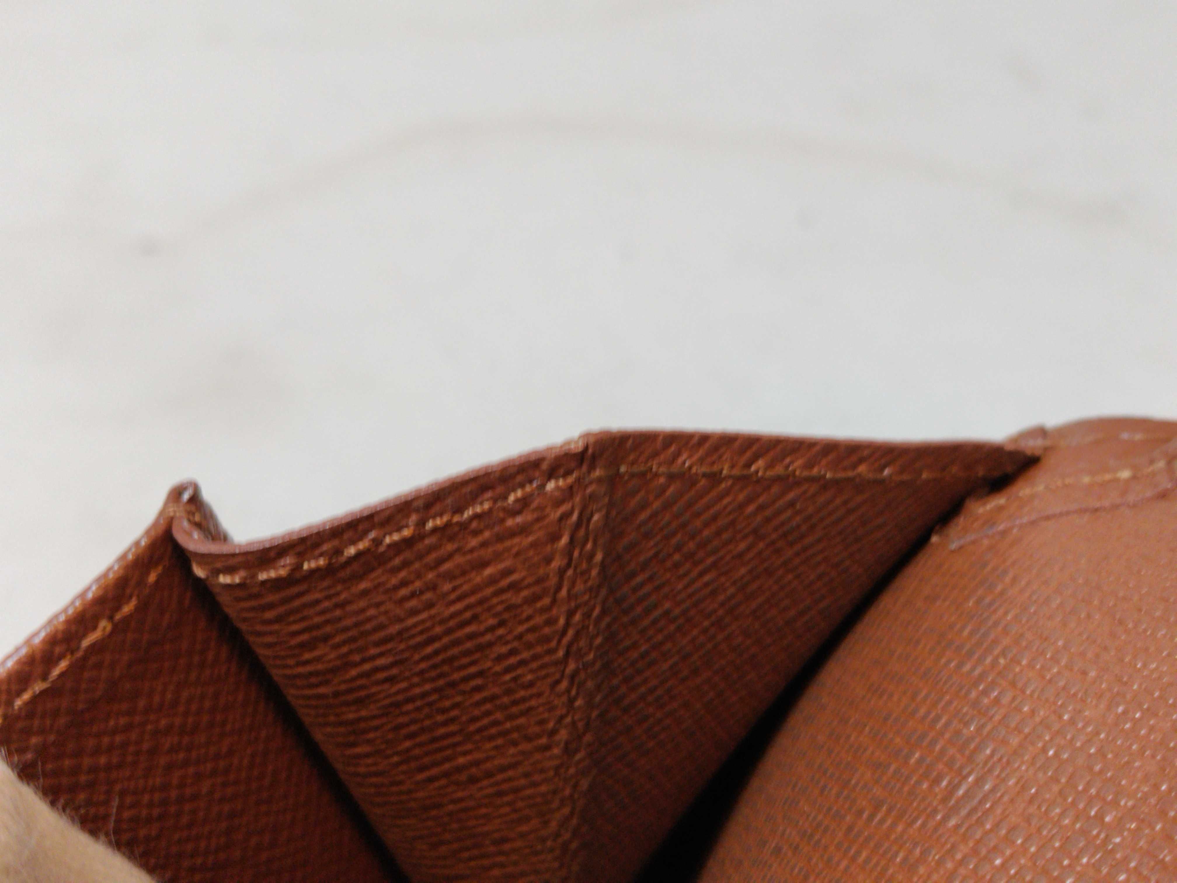 Monogram M61215 Portefeuille Tresor International Wallet — view 10