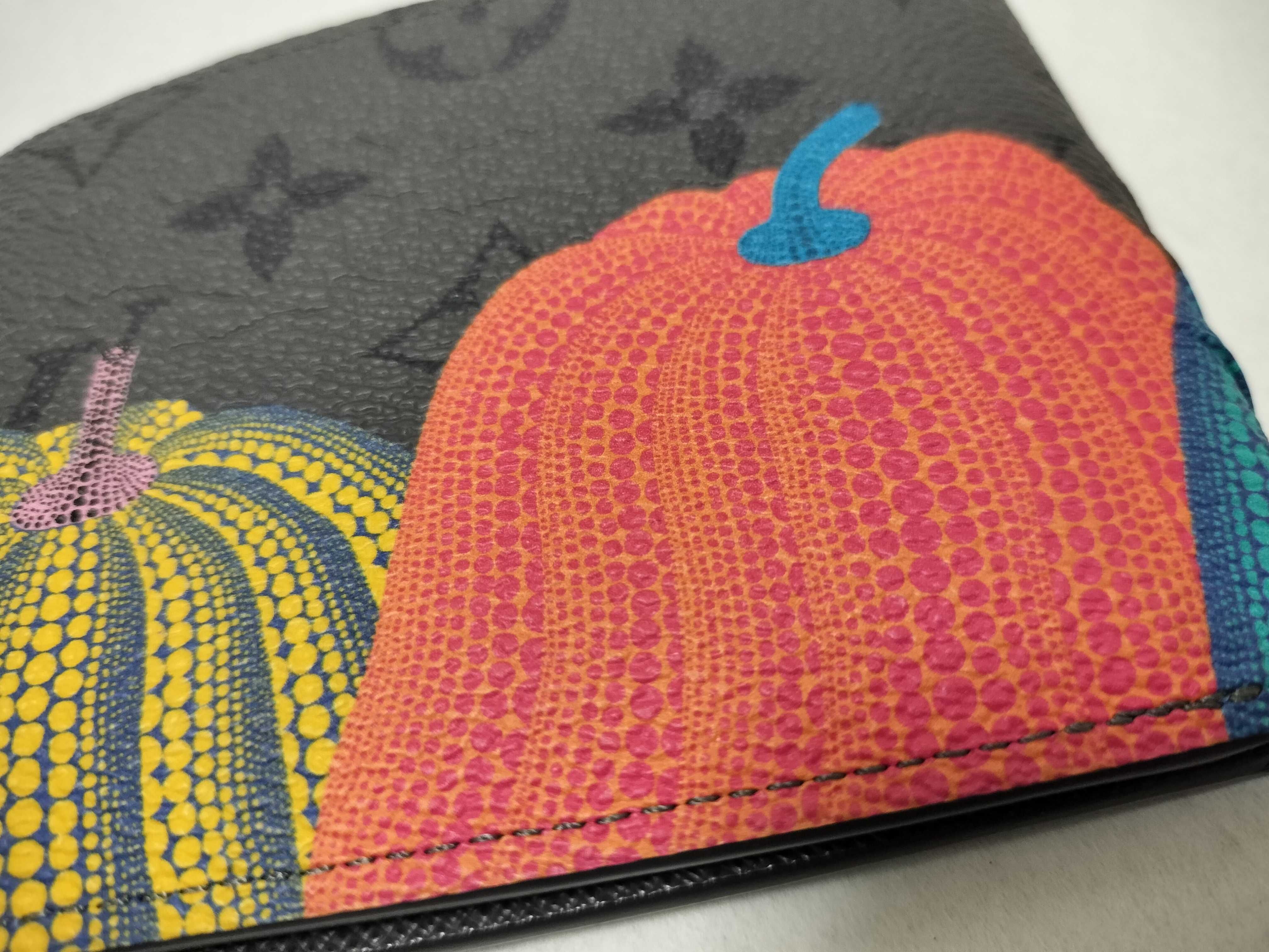 Yayoi Kusama Marco Wallet — view 13