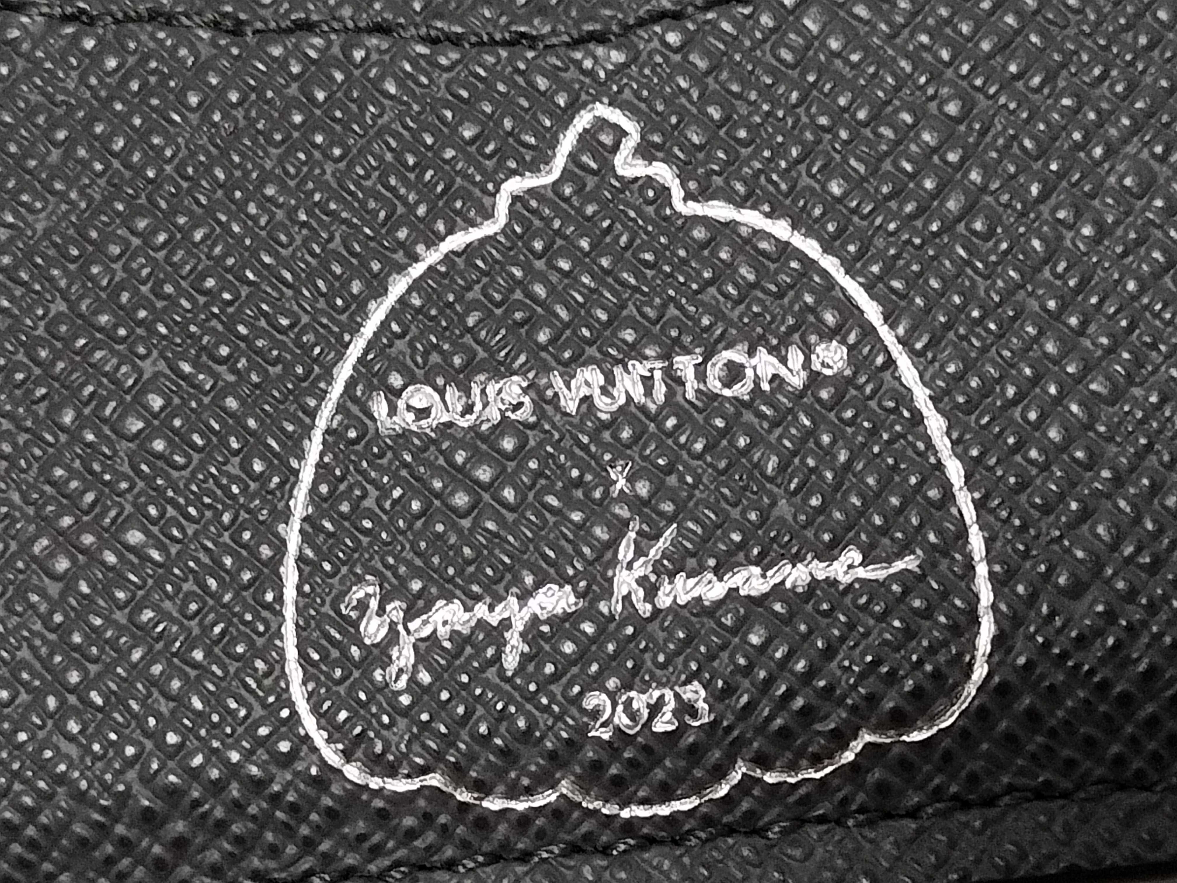 Yayoi Kusama Marco Wallet — view 9