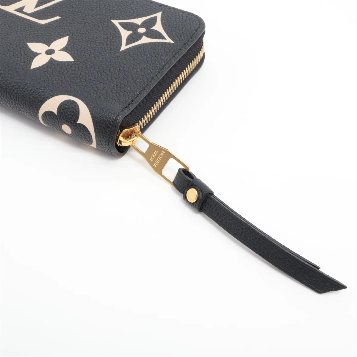 Bicolor Monogram Empreinte Zippy Wallet M80481 Noir x Crème Round Zip Wallet RFID Reactive — view 12