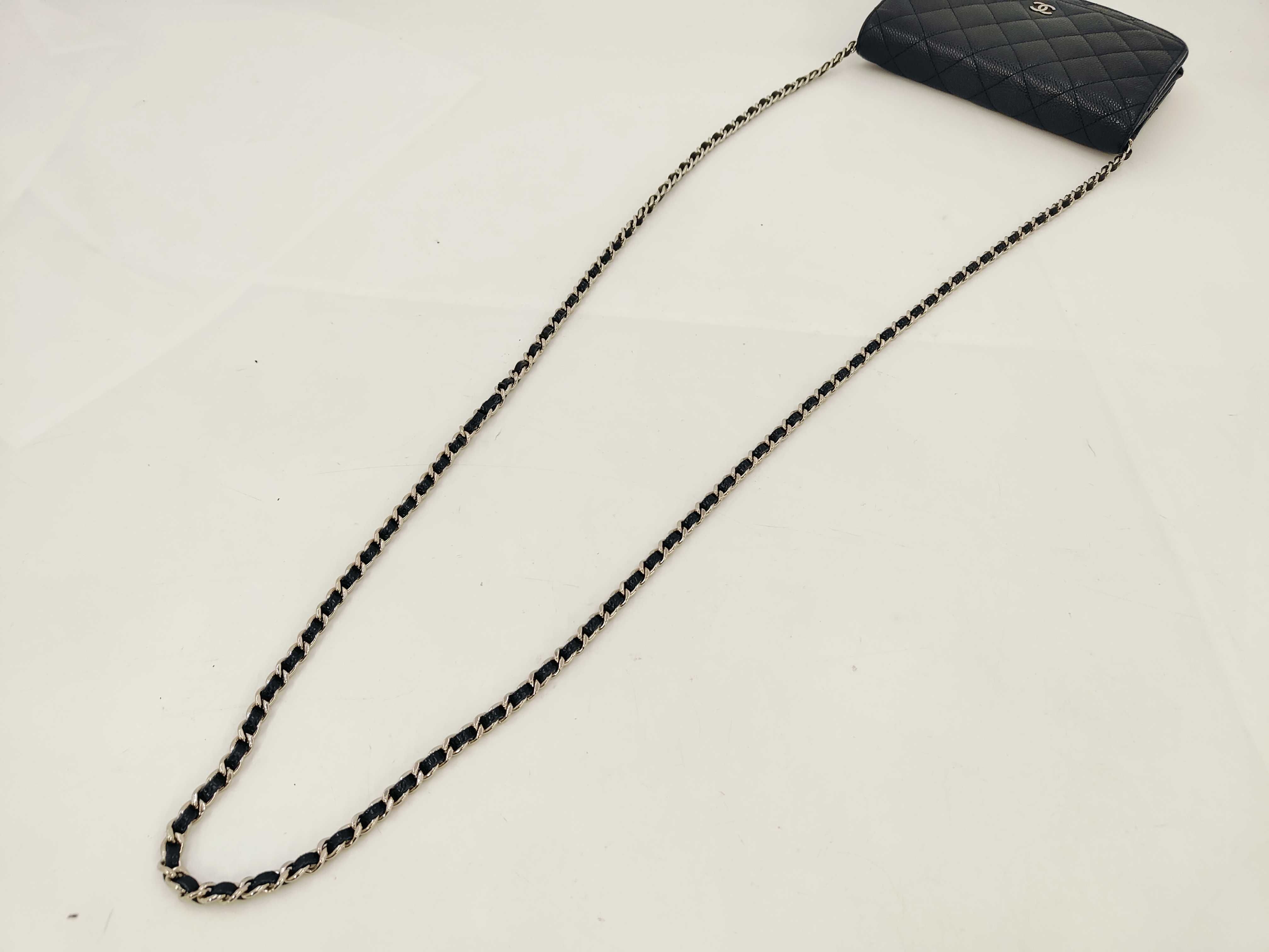 Chain Wallet, Caviar Leather, Black, No. 21, Shoulder Bag — view 3