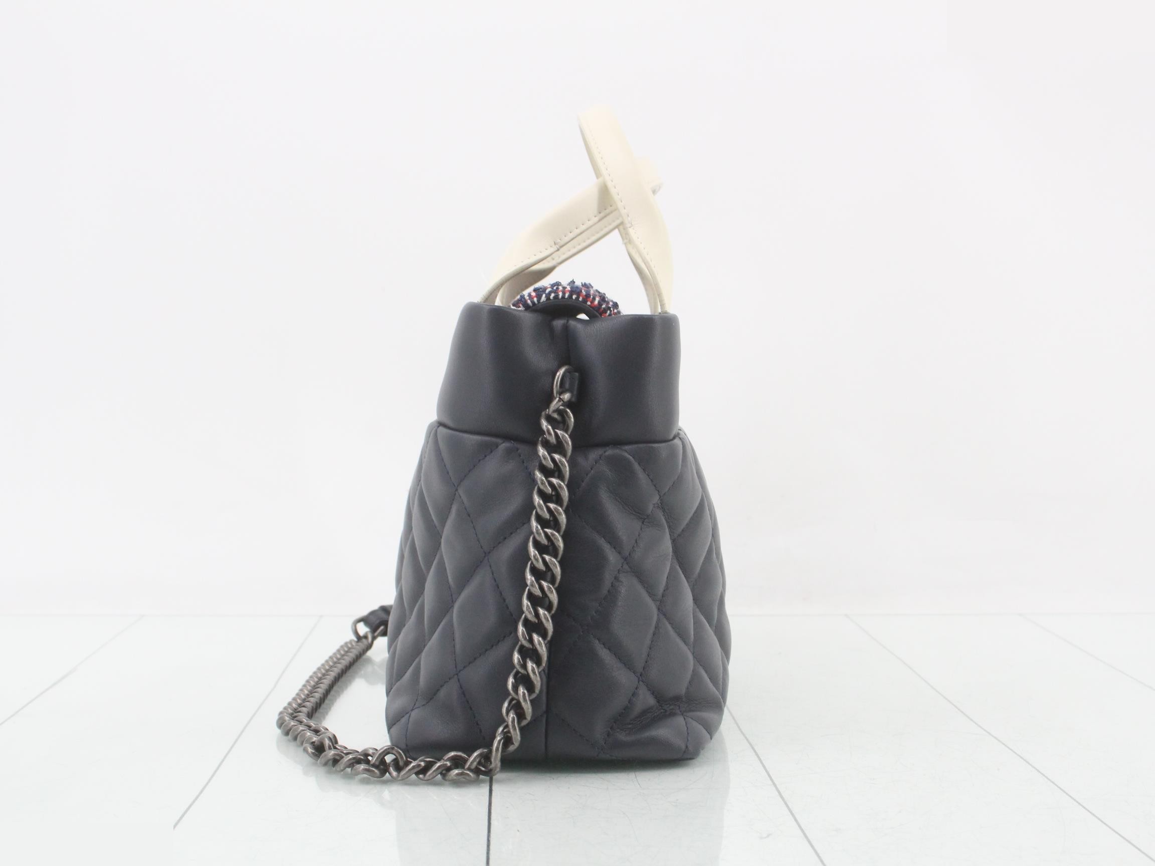 Matelassé handbag/shoulder bag (2-way) — view 3