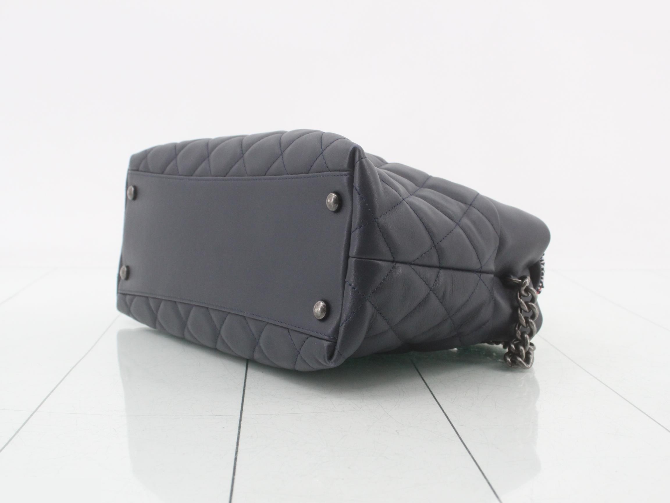 Matelassé handbag/shoulder bag (2-way) — view 6