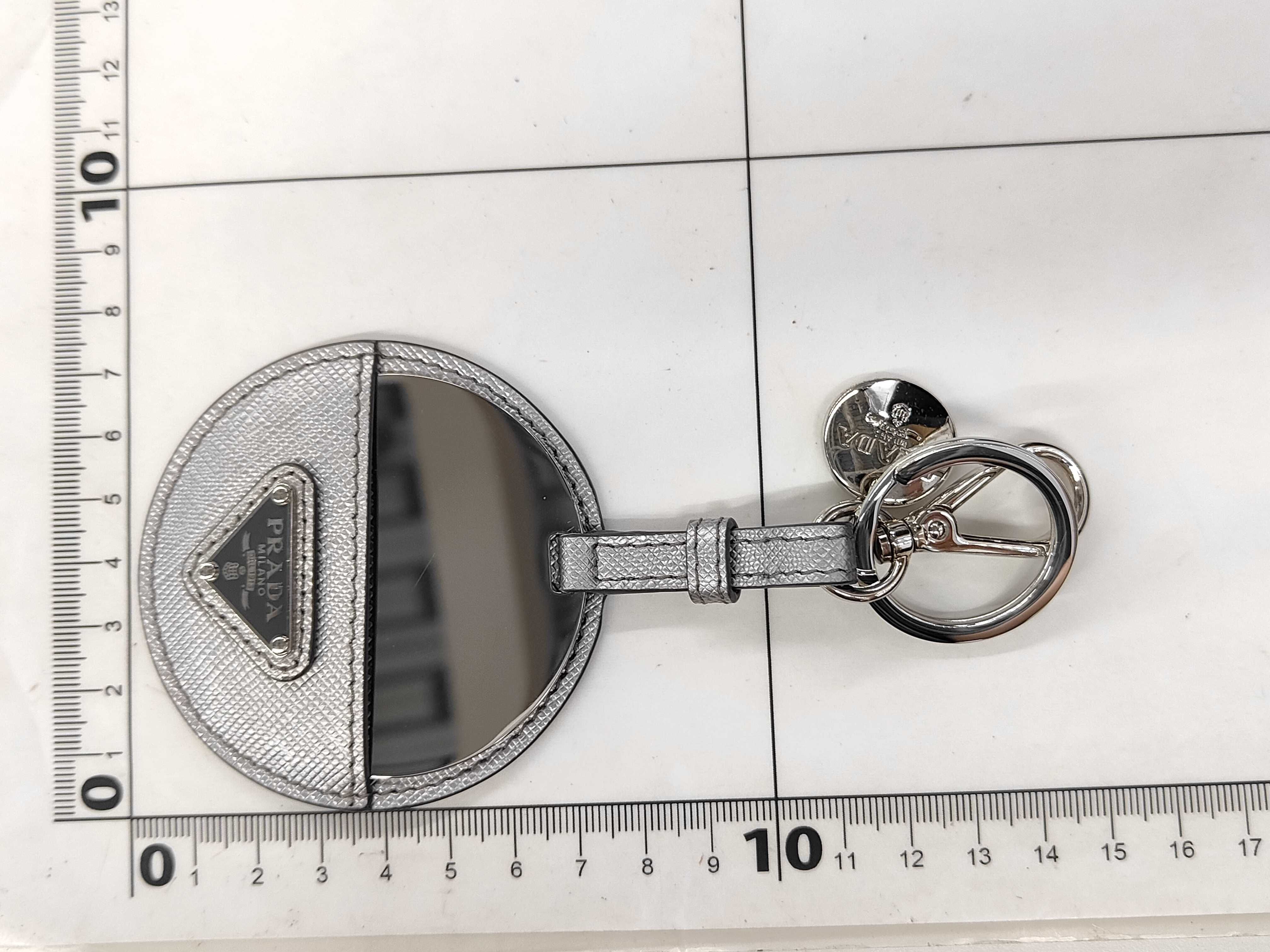 Keyring — view 5