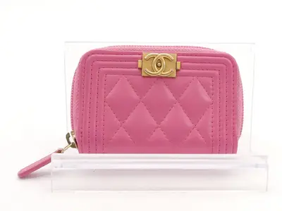 Boy Chanel Matelassé Coco Mark Coin Case