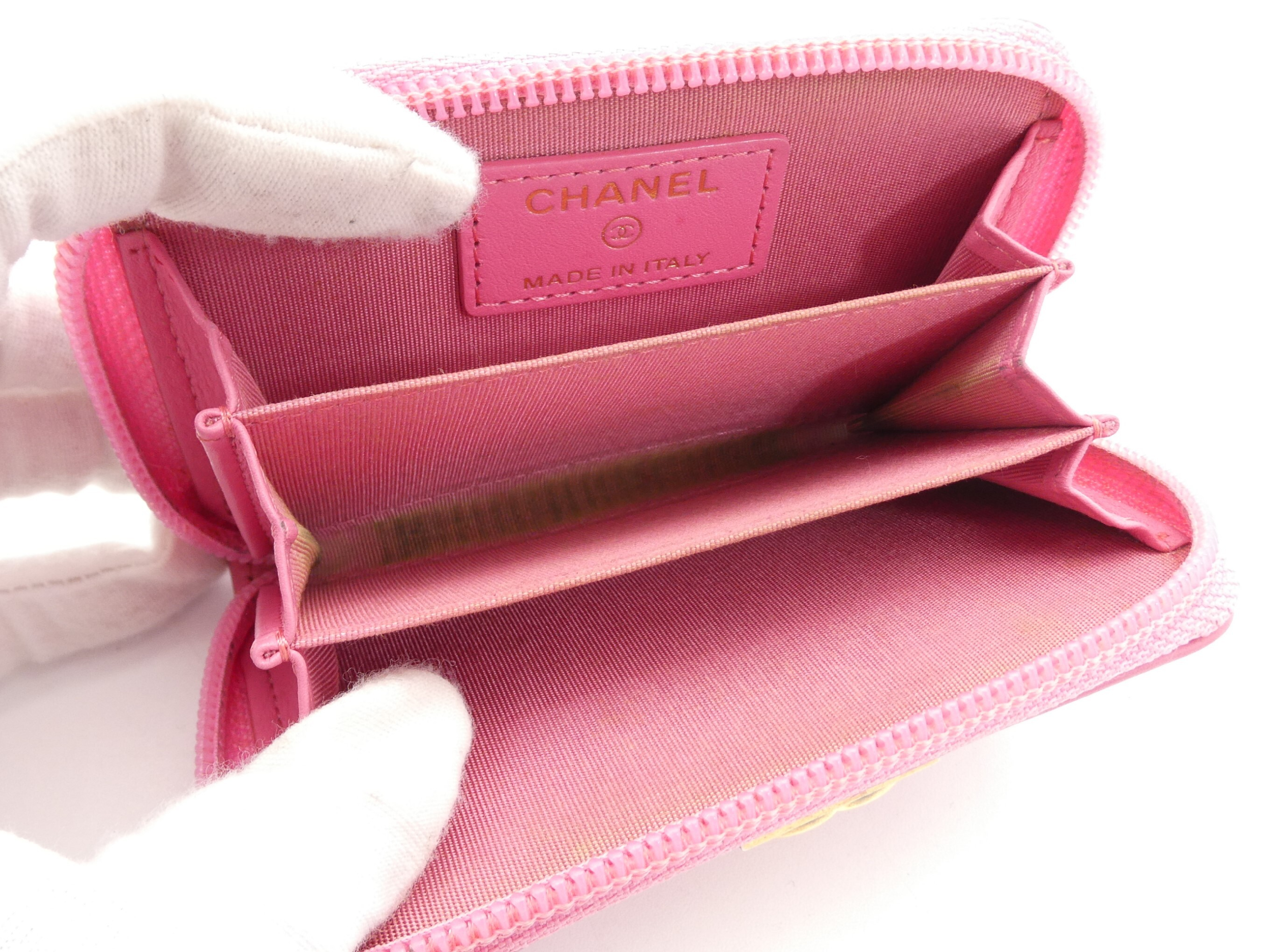 Boy Chanel Matelassé Coco Mark Coin Case — view 7