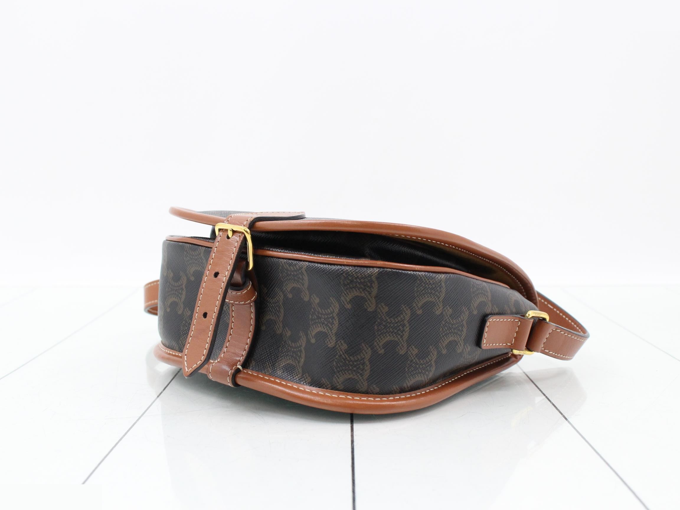 Triomphe Shoulder Bag — view 6