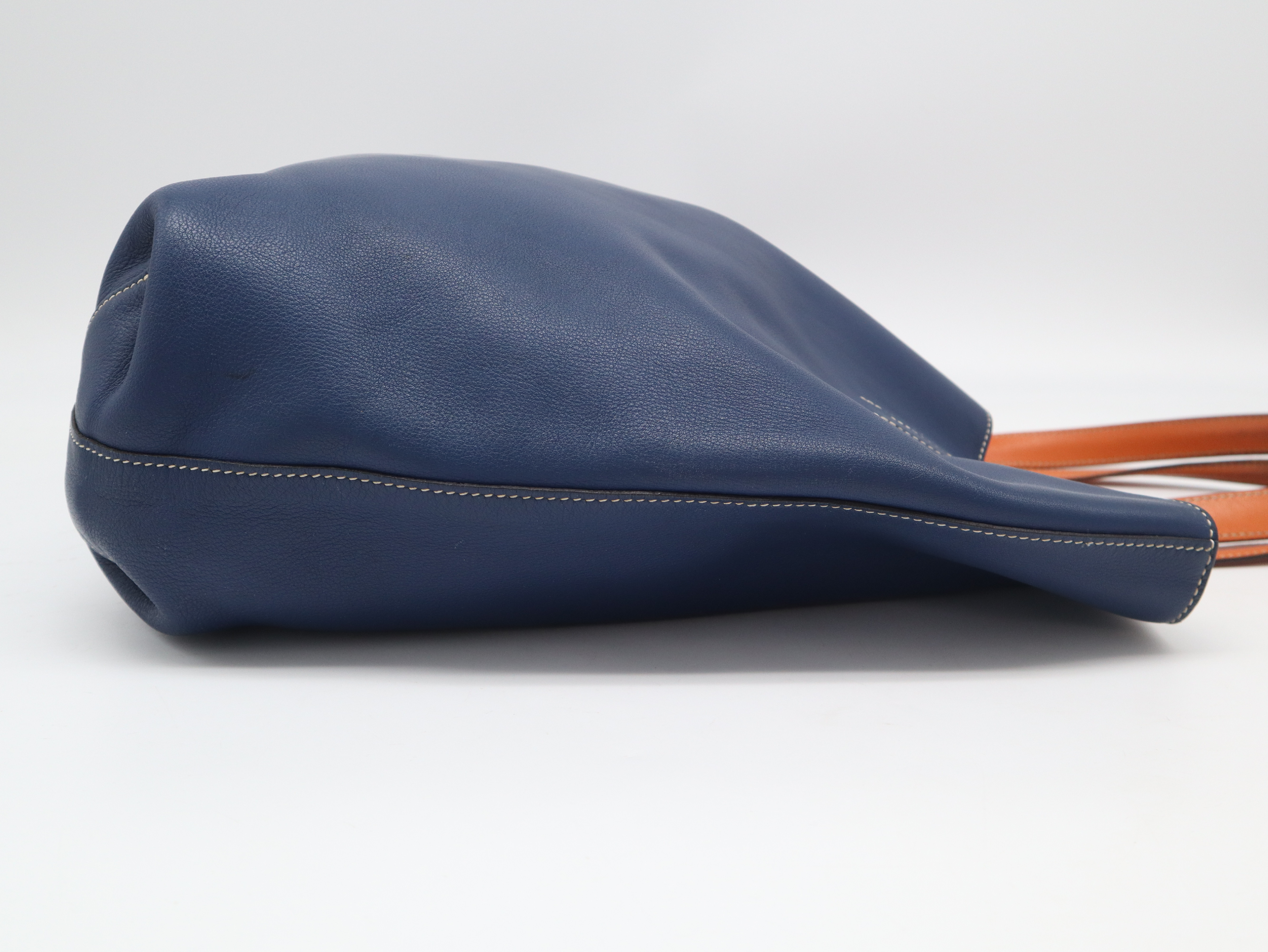 Double Sens 36 Tote Bag, A-stamp, Leather, Reversible, Navy Green Orange Tote Bag — view 4