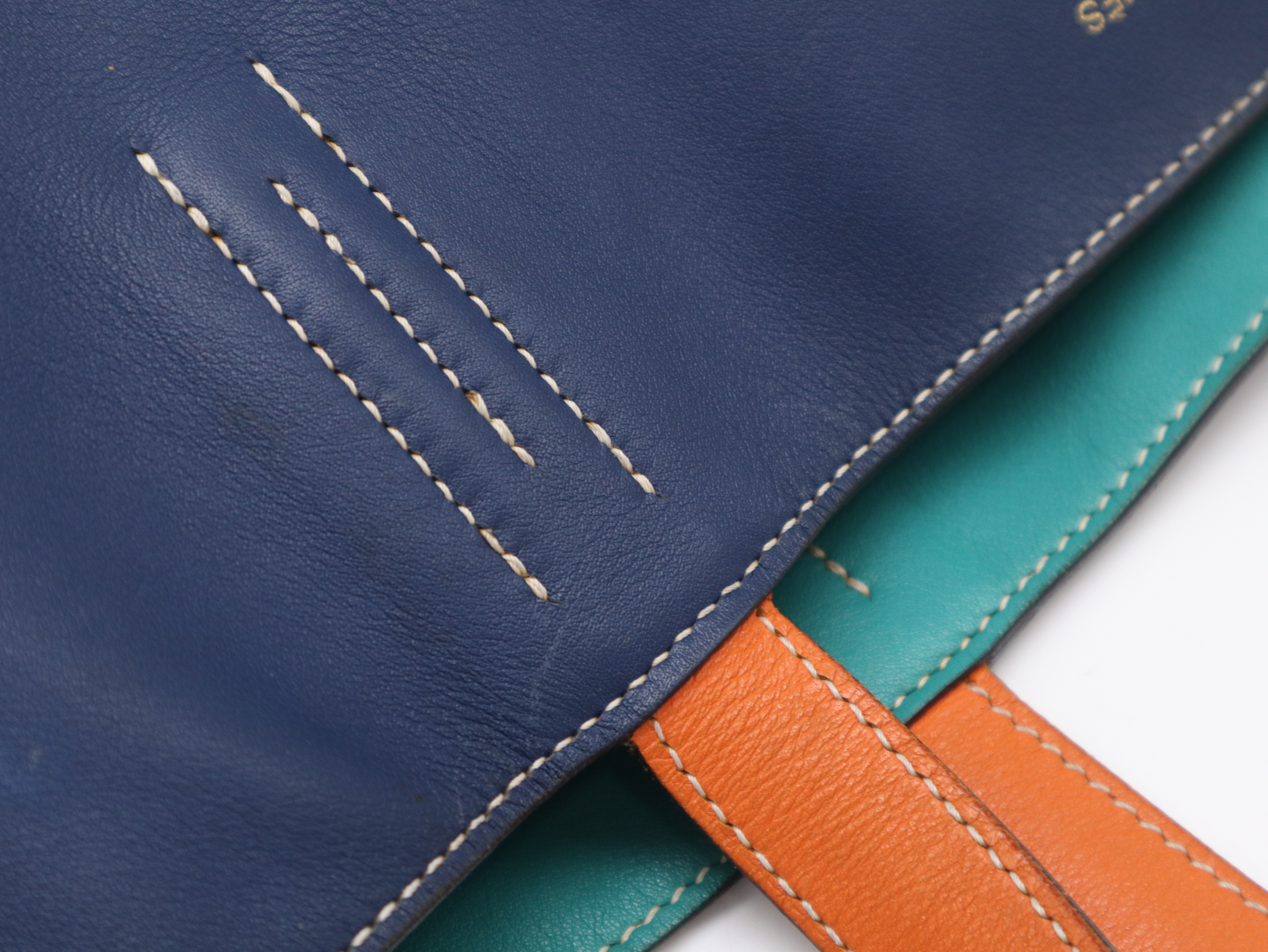 Double Sens 36 Tote Bag, A-stamp, Leather, Reversible, Navy Green Orange Tote Bag — view 7