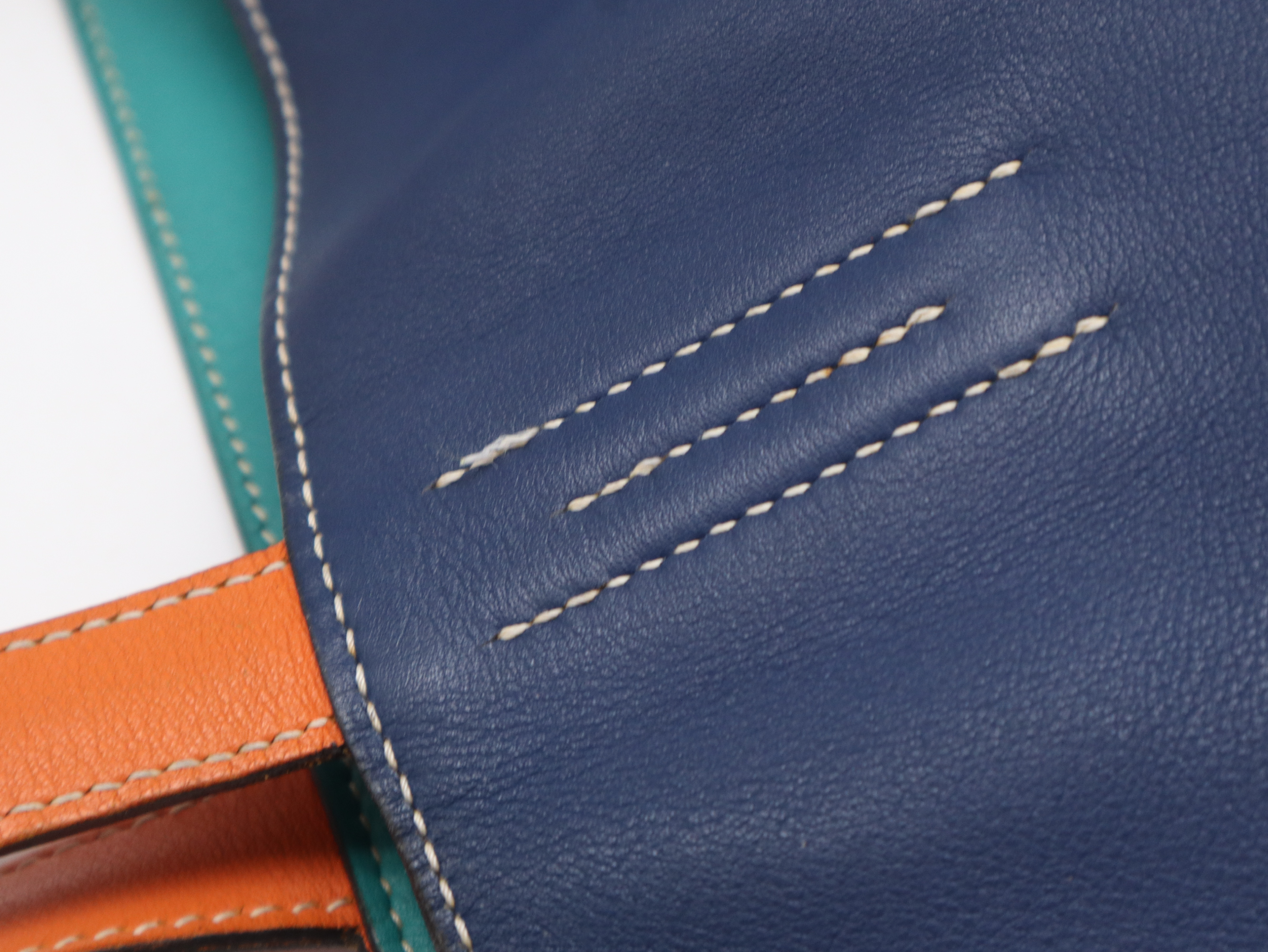 Double Sens 36 Tote Bag, A-stamp, Leather, Reversible, Navy Green Orange Tote Bag — view 8