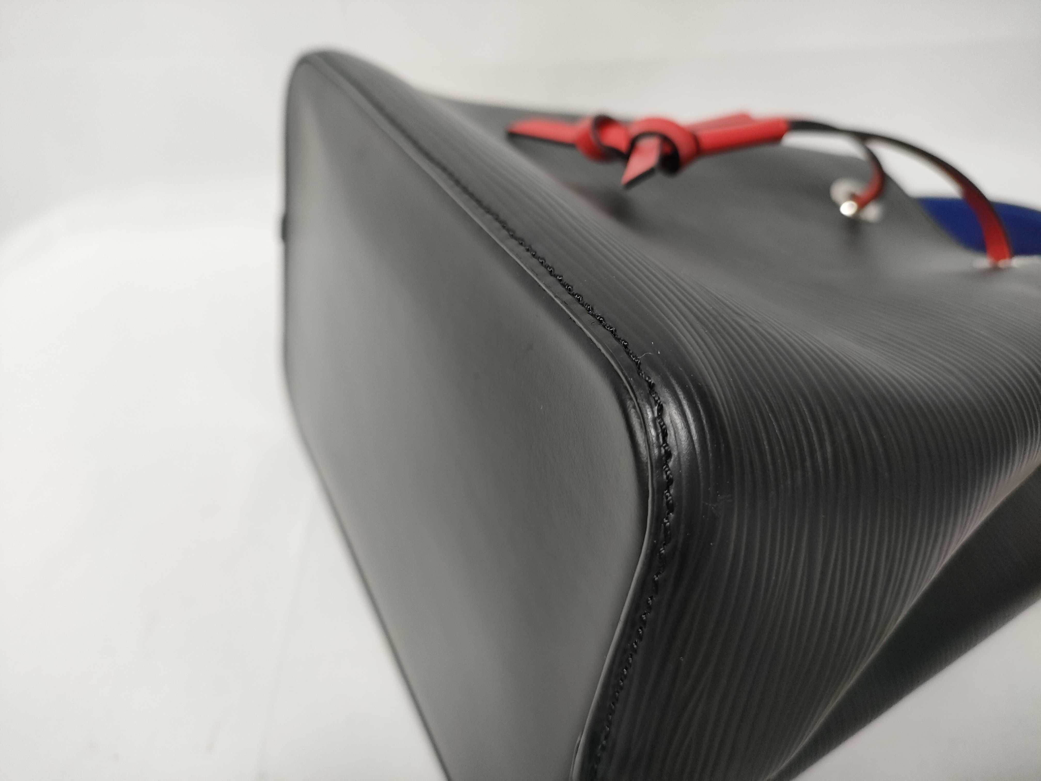 Epi Neo Noe BB Noir Saffron Shoulder Bag — view 6