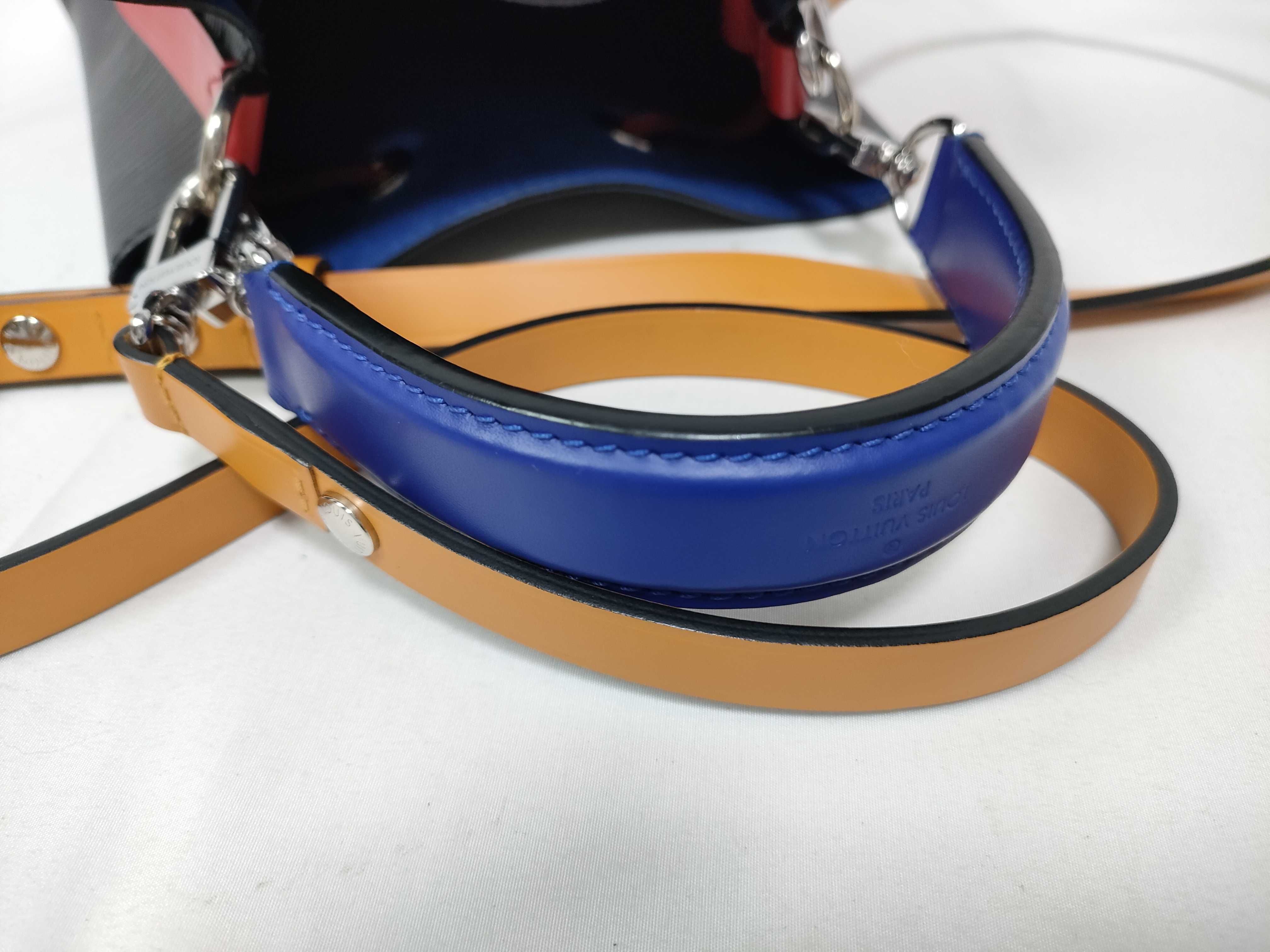 Epi Neo Noe BB Noir Saffron Shoulder Bag — view 8
