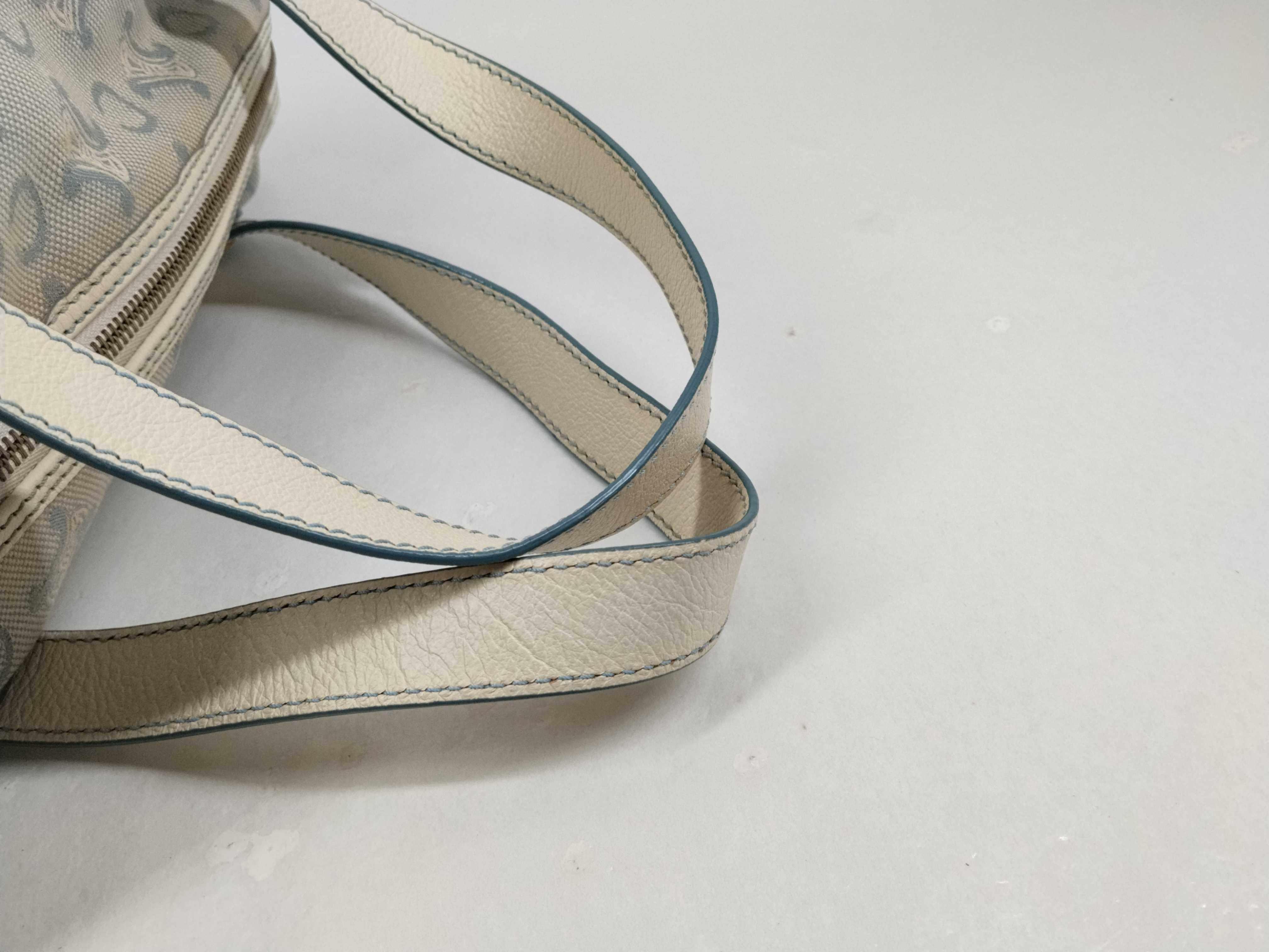 *1 item Handbag — view 7