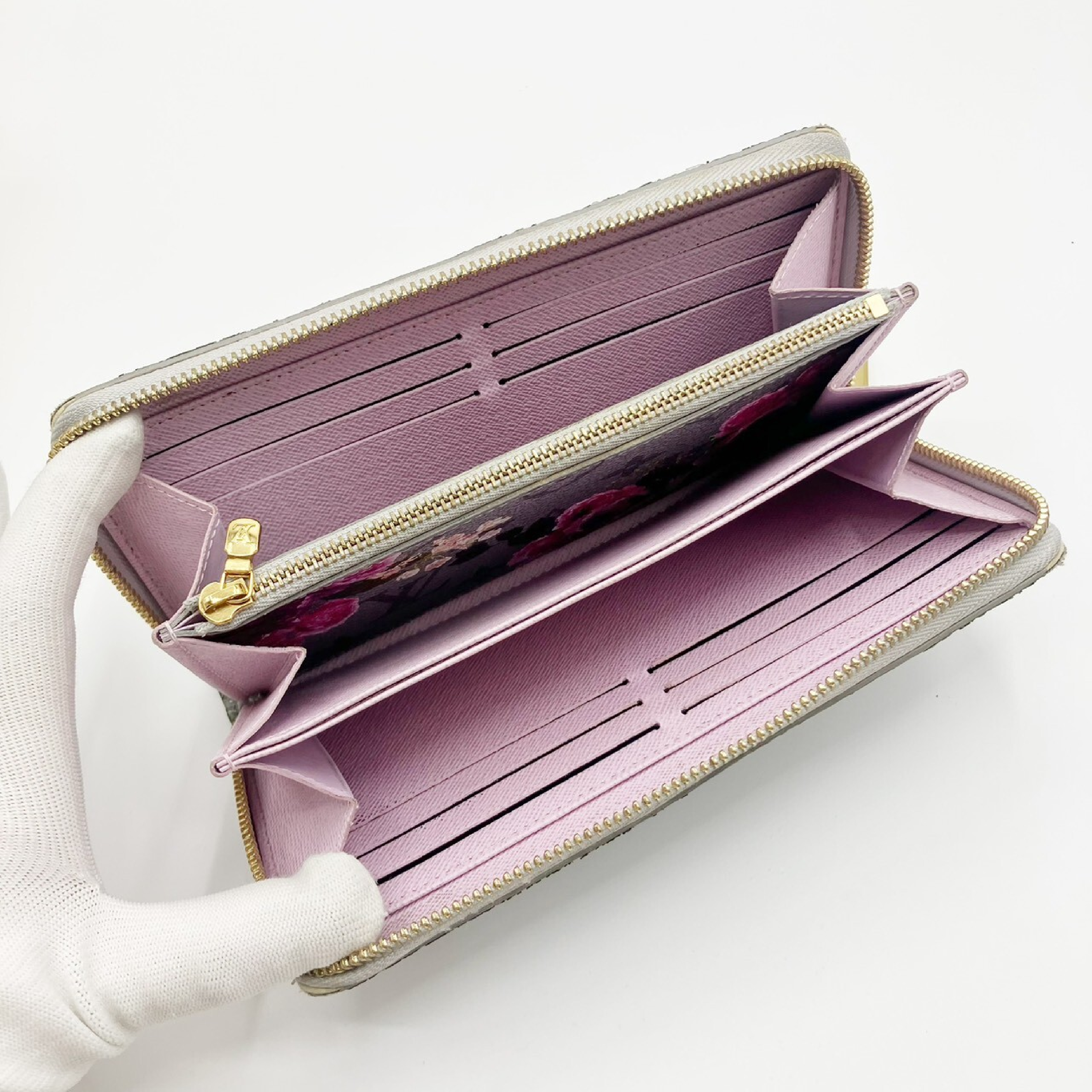 Zippy Wallet LV Garden Monogram Silver Long Wallet — view 6