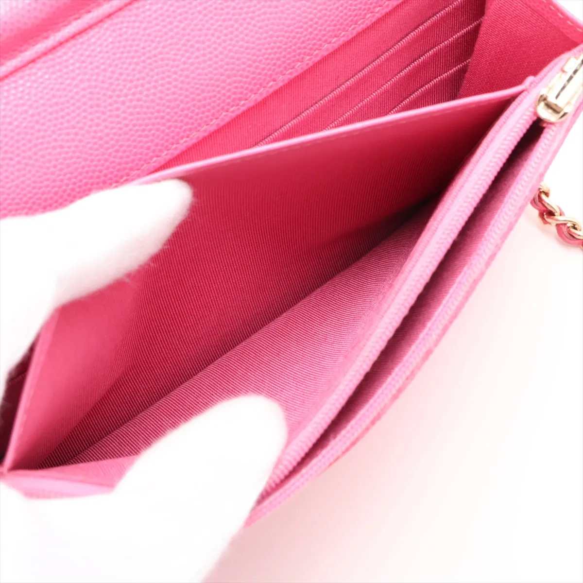 Matelassé Caviar Skin Chain Wallet, Pink with Gold Hardware, 29922302, Serial Number 29, AP0250 — view 7