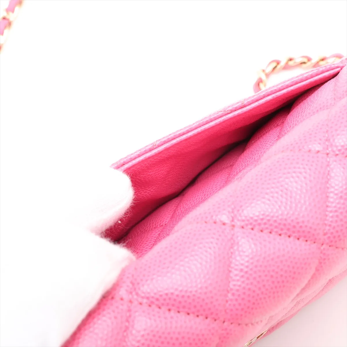Matelassé Caviar Skin Chain Wallet, Pink with Gold Hardware, 29922302, Serial Number 29, AP0250 — view 10