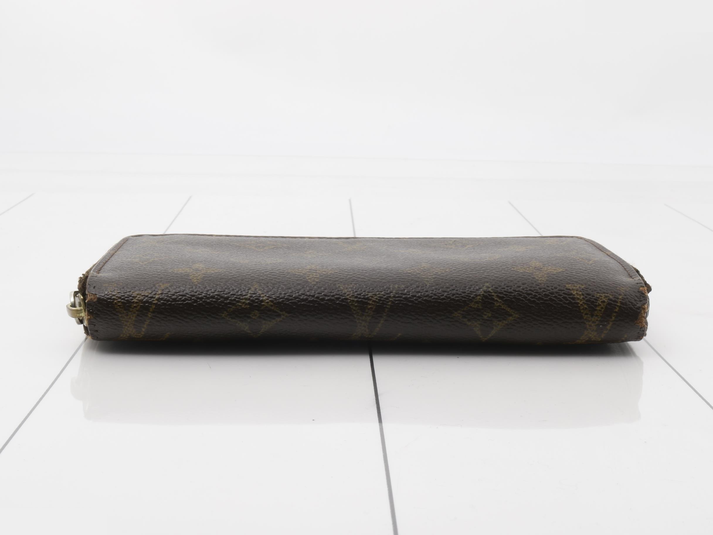 Zippy Wallet — view 3