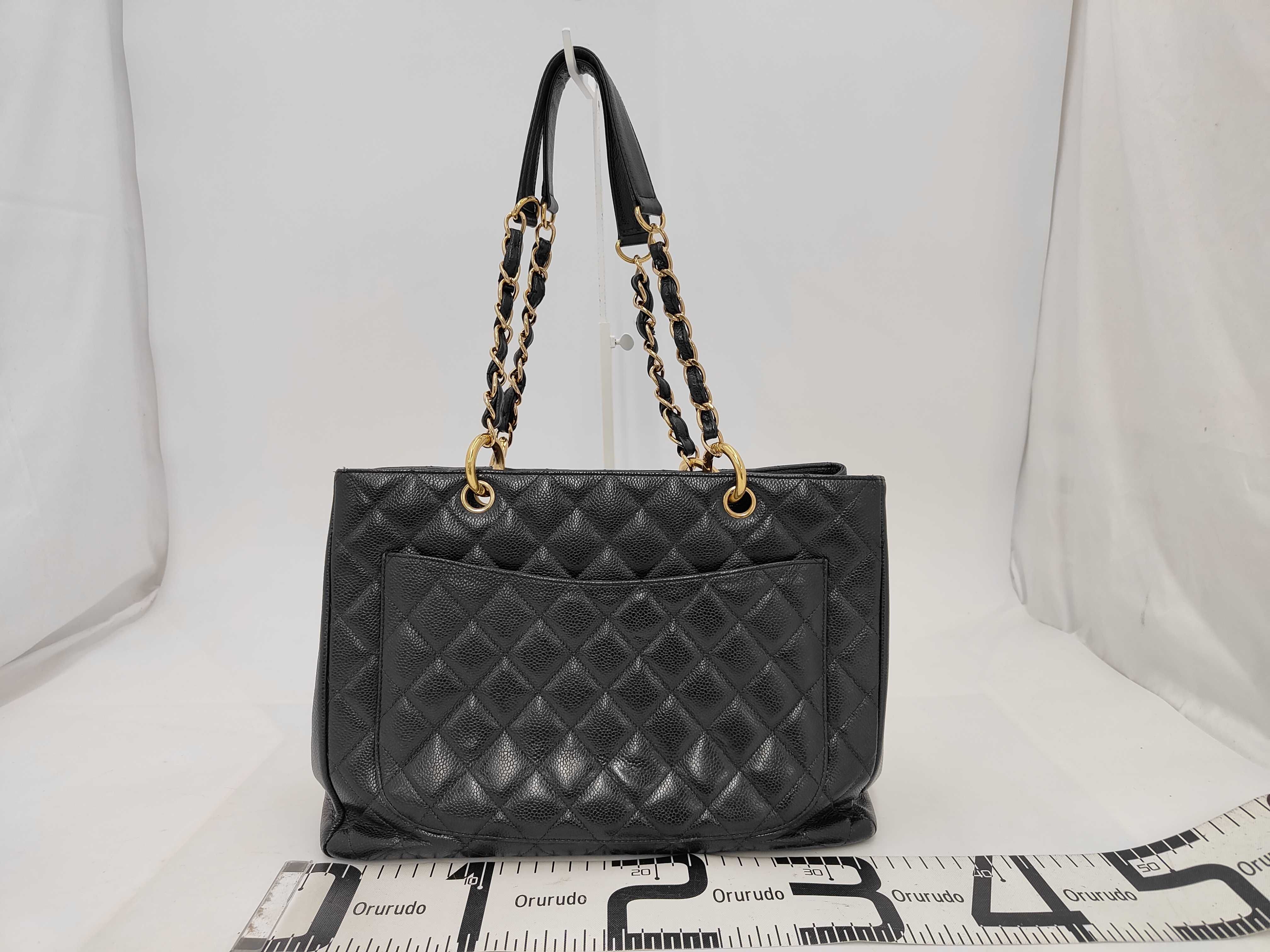 GST Caviar Skin Tote Bag with Gold Hardware (Serial Number 9) — view 2