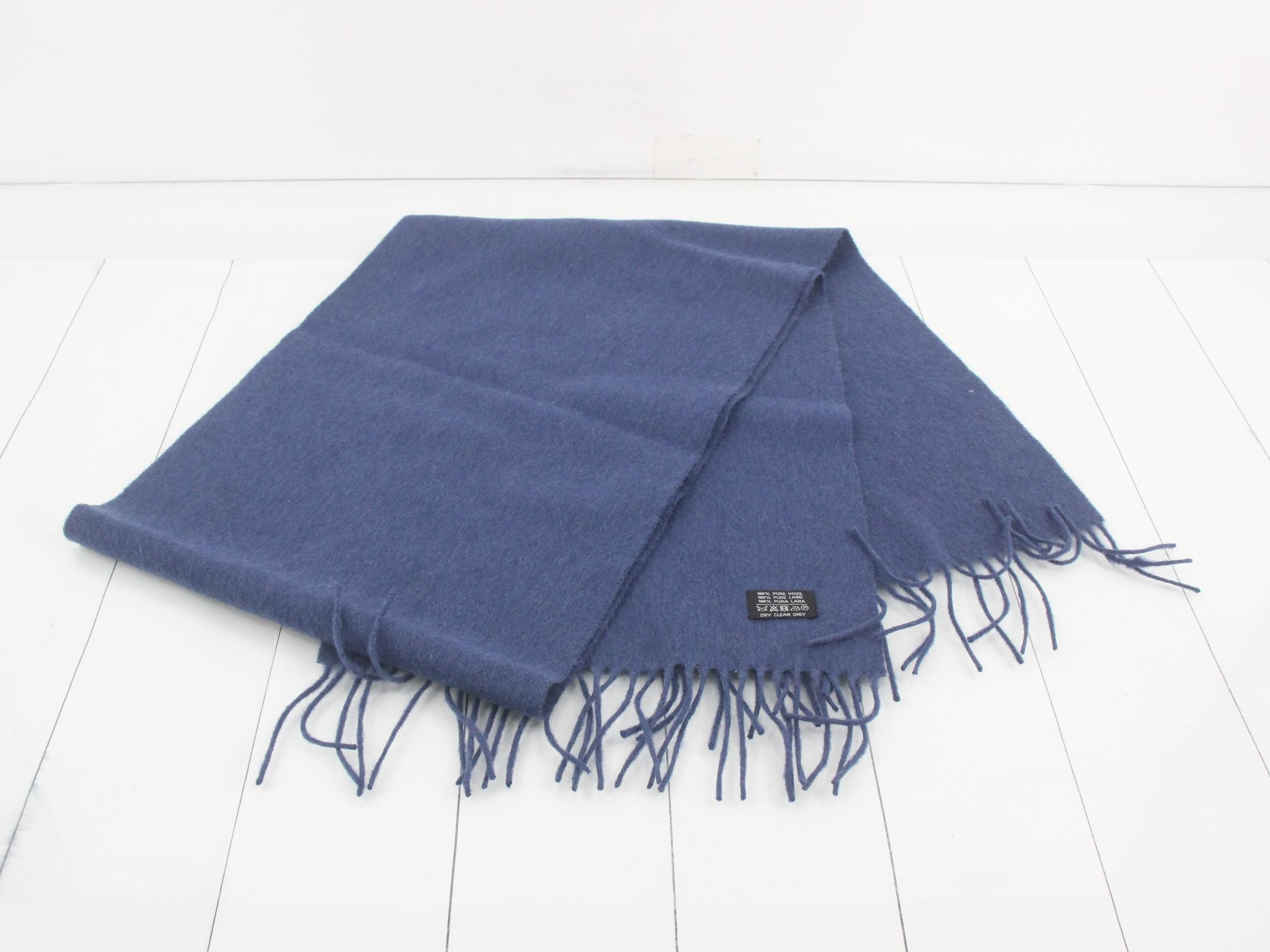 scarf — view 3