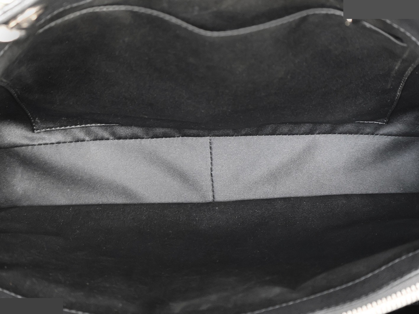 Caviar Skin GST Chain Tote Bag, Black — view 11