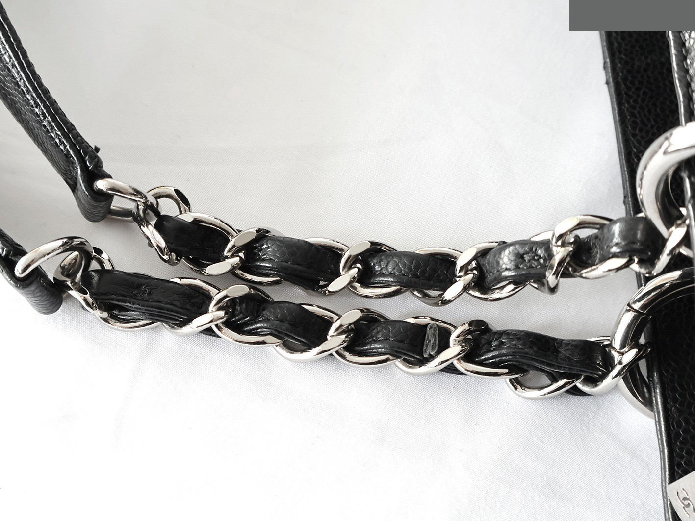 Caviar Skin GST Chain Tote Bag, Black — view 8