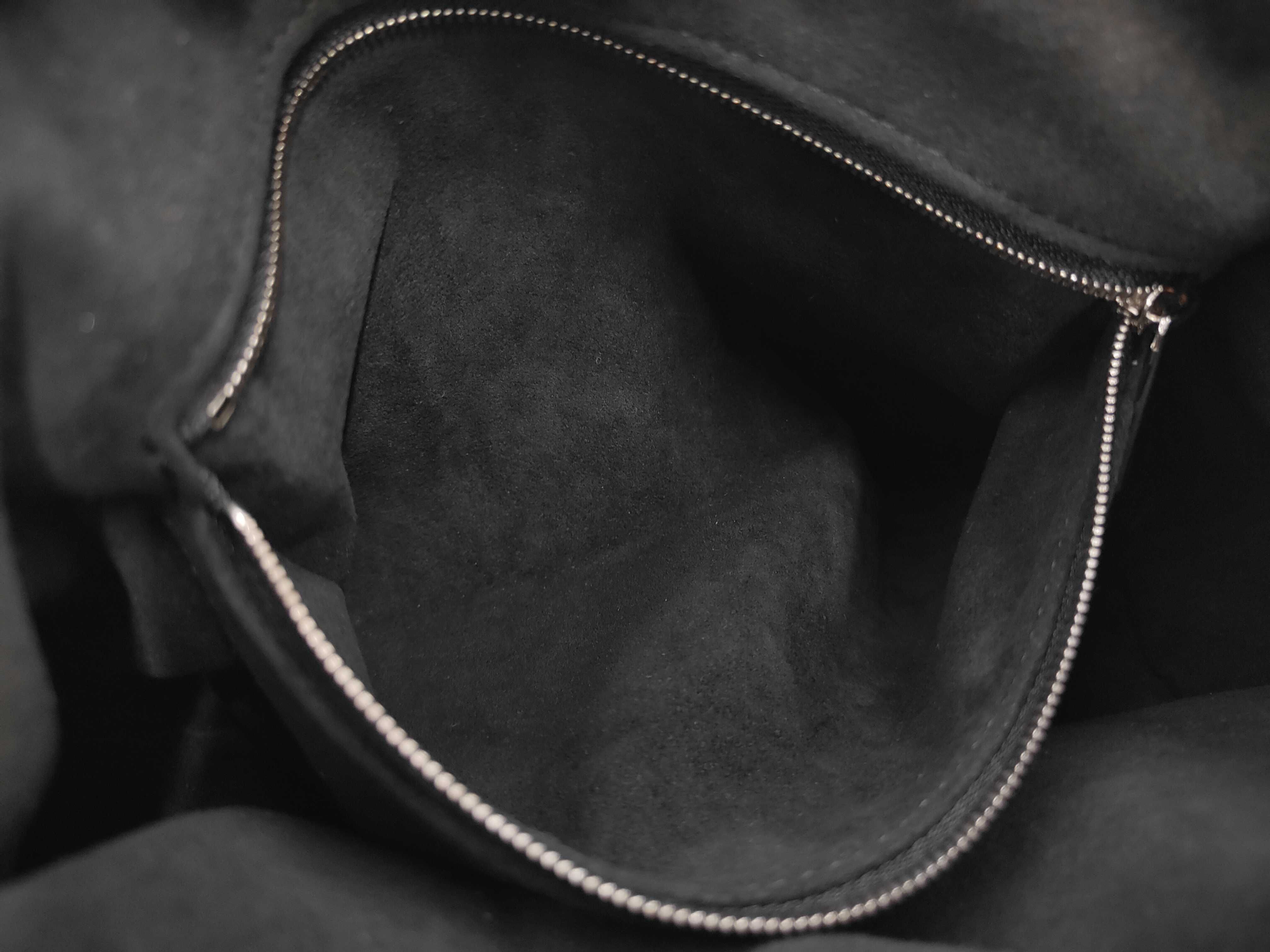 Carryall Cargo Vibe PM 2-way Chain Shoulder Bag M24861 Shoulder Bag — view 9