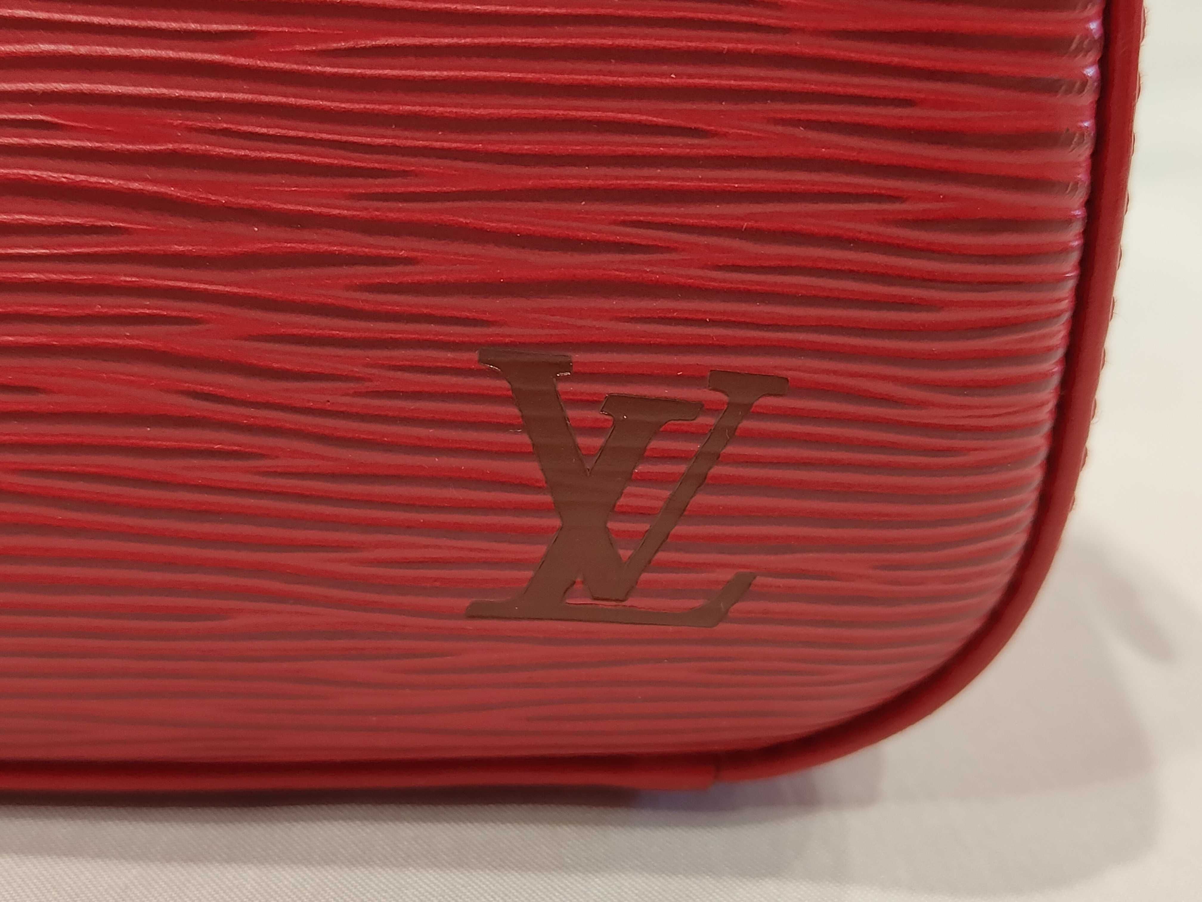 Epi Jasmine Handbag — view 10