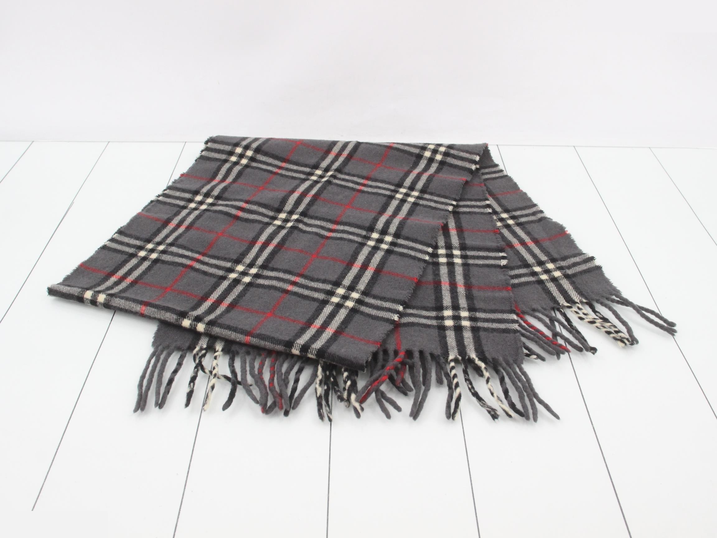 Scarf, Nova Check, Gray — view 3