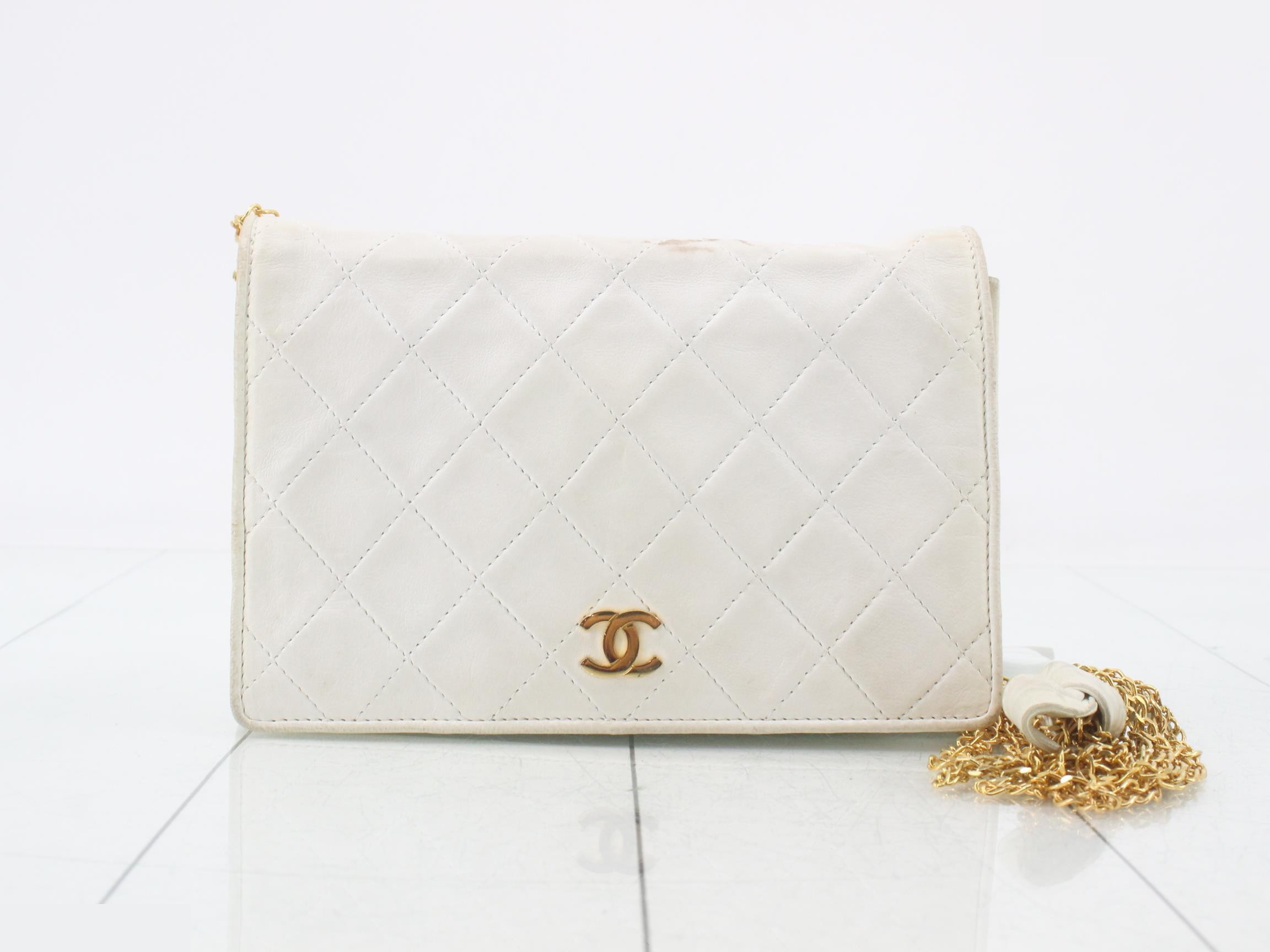 Lambskin Chain Shoulder Bag
