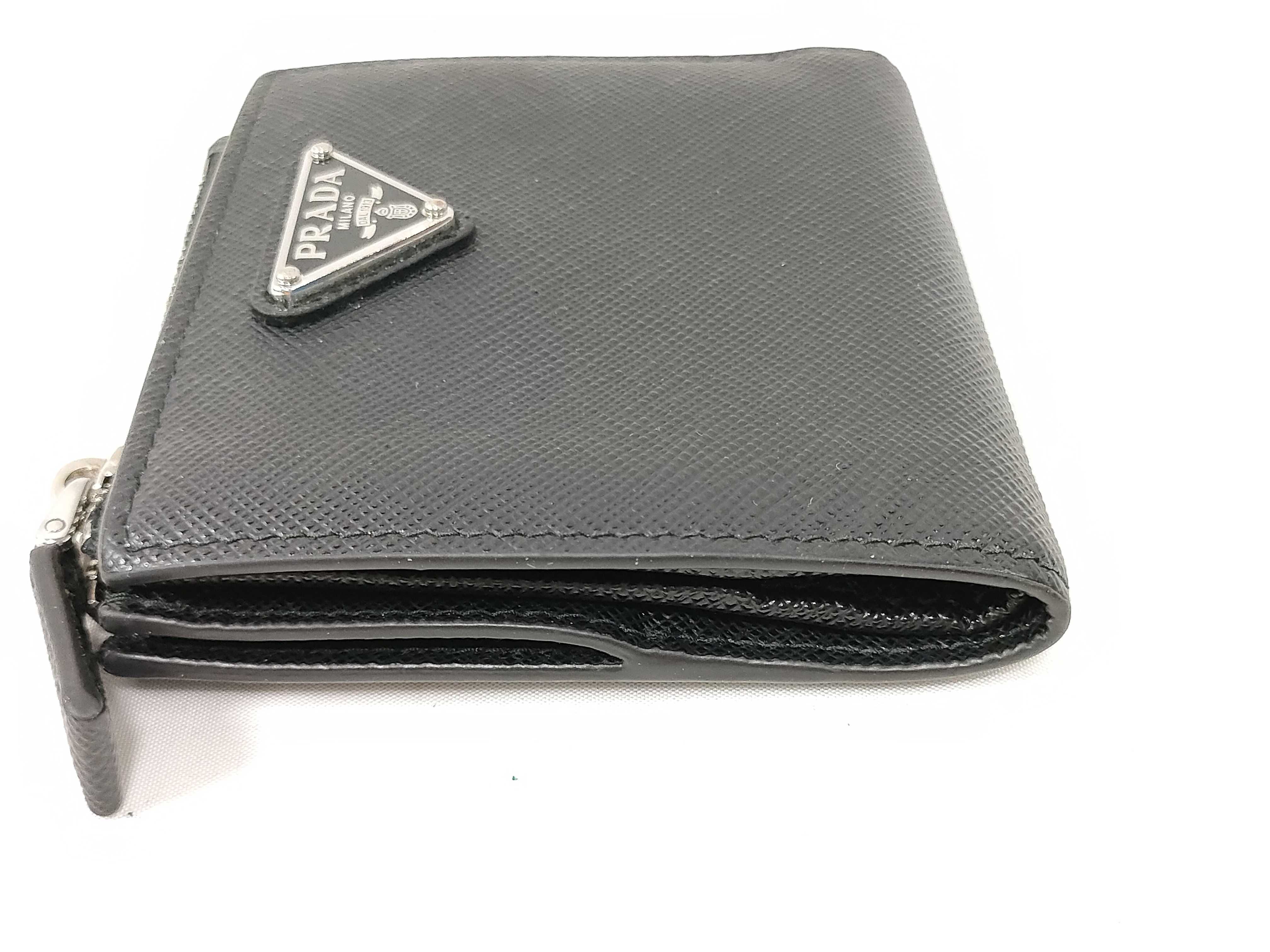 bi-fold wallet with triangular logo, black, RFID-enabled. — view 7