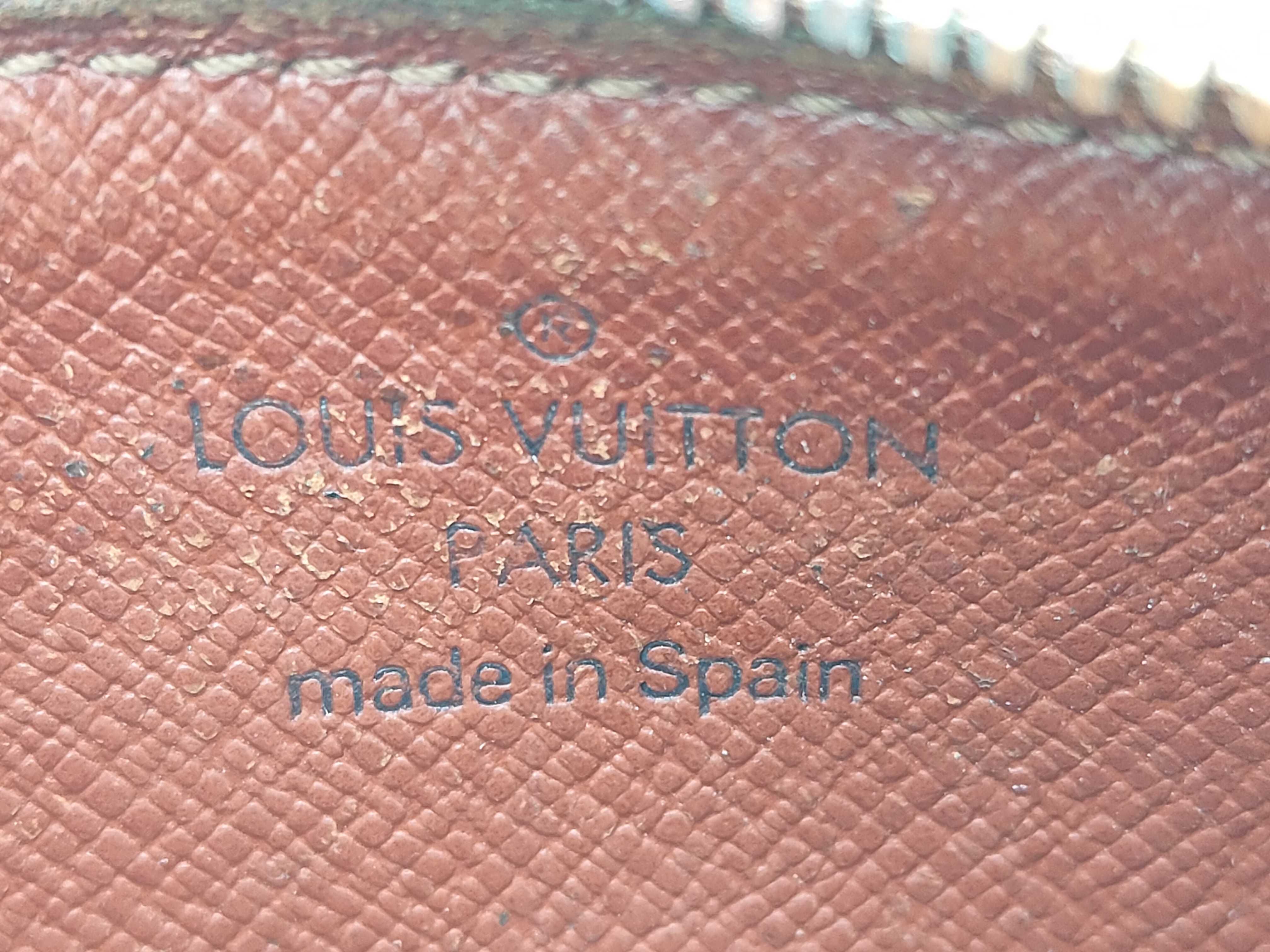 Epi Leather Pochette Clé Brown CA0040 Coin Case — view 6