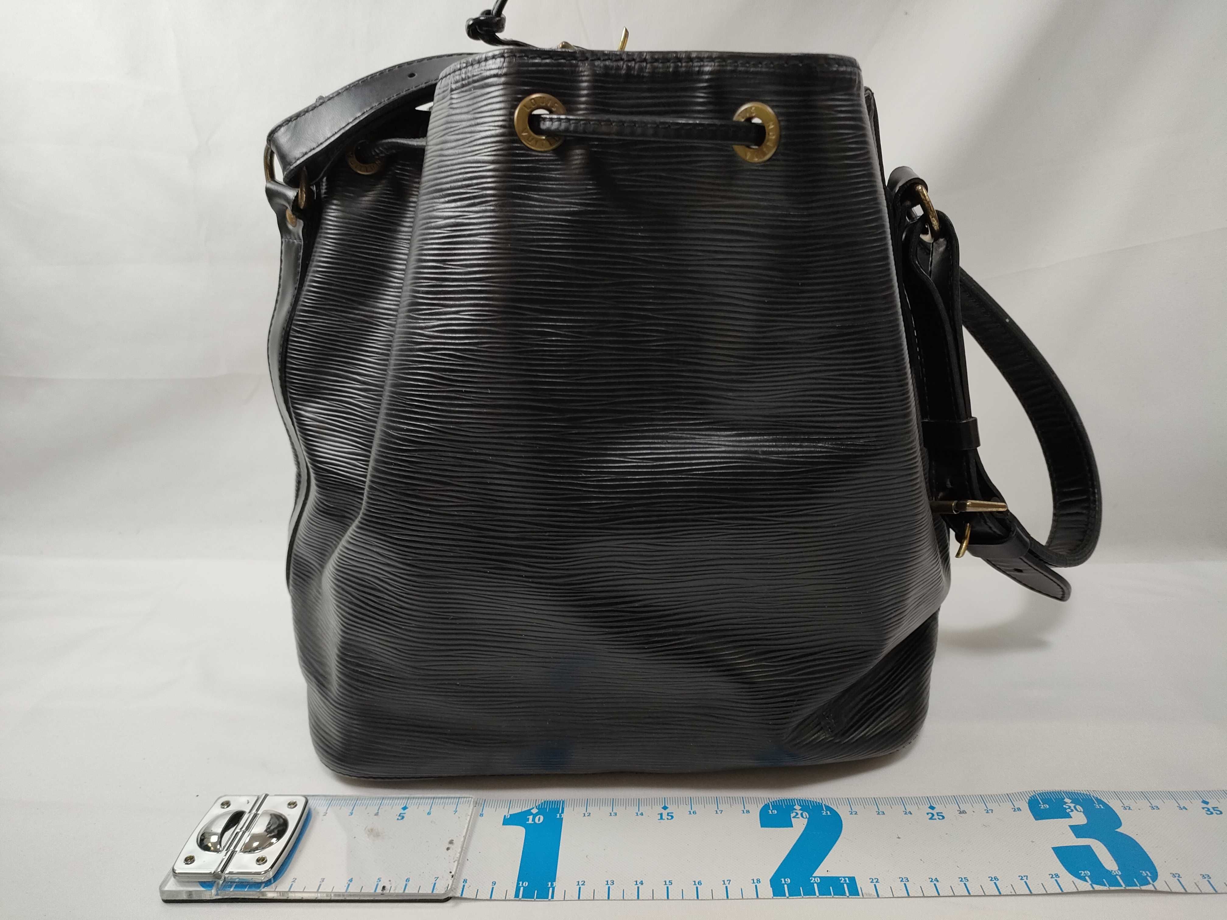 Epi Louis Vuitton Epi Petit Noe Shoulder Bag — view 2