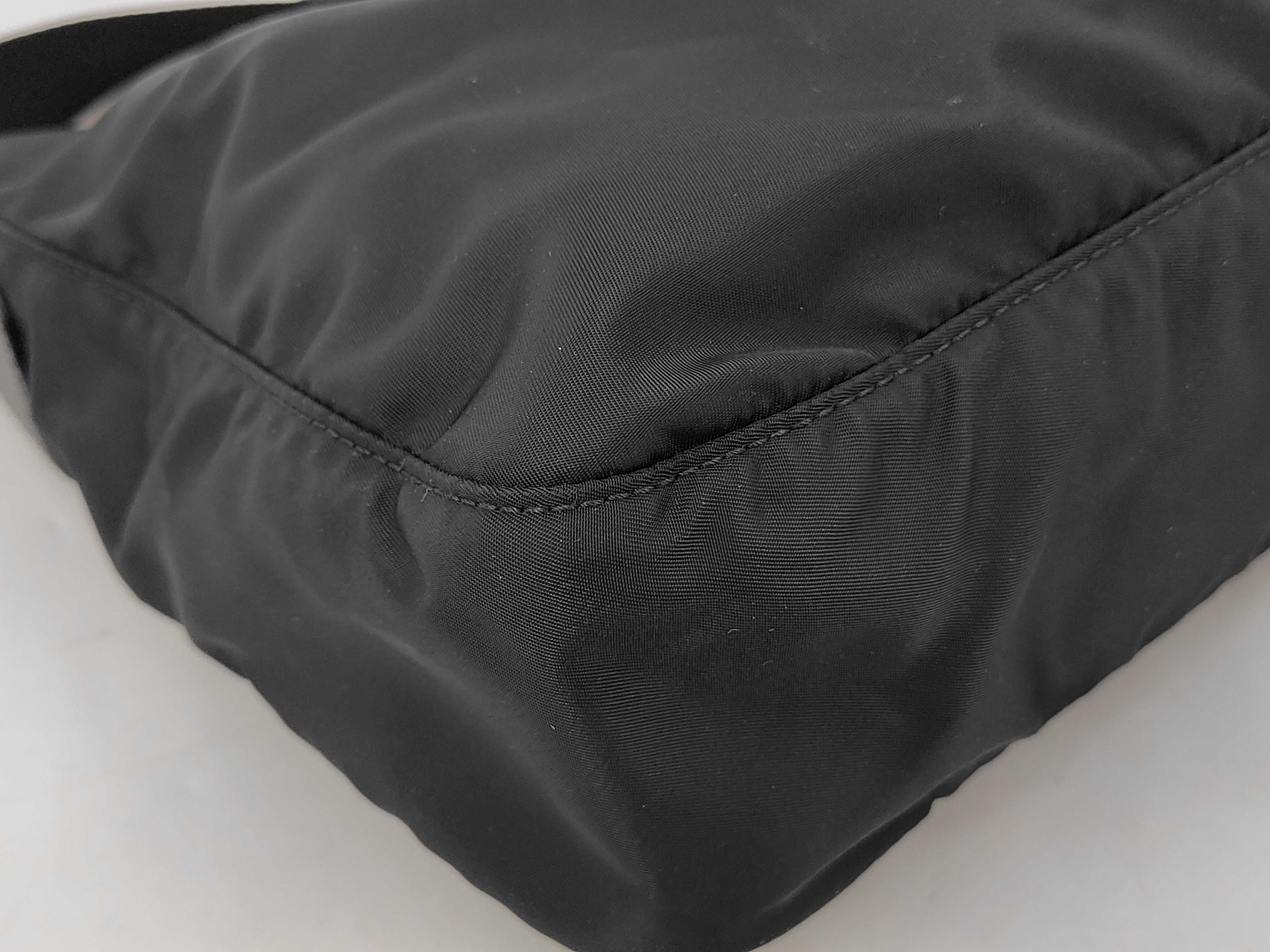 shoulder bag — view 3