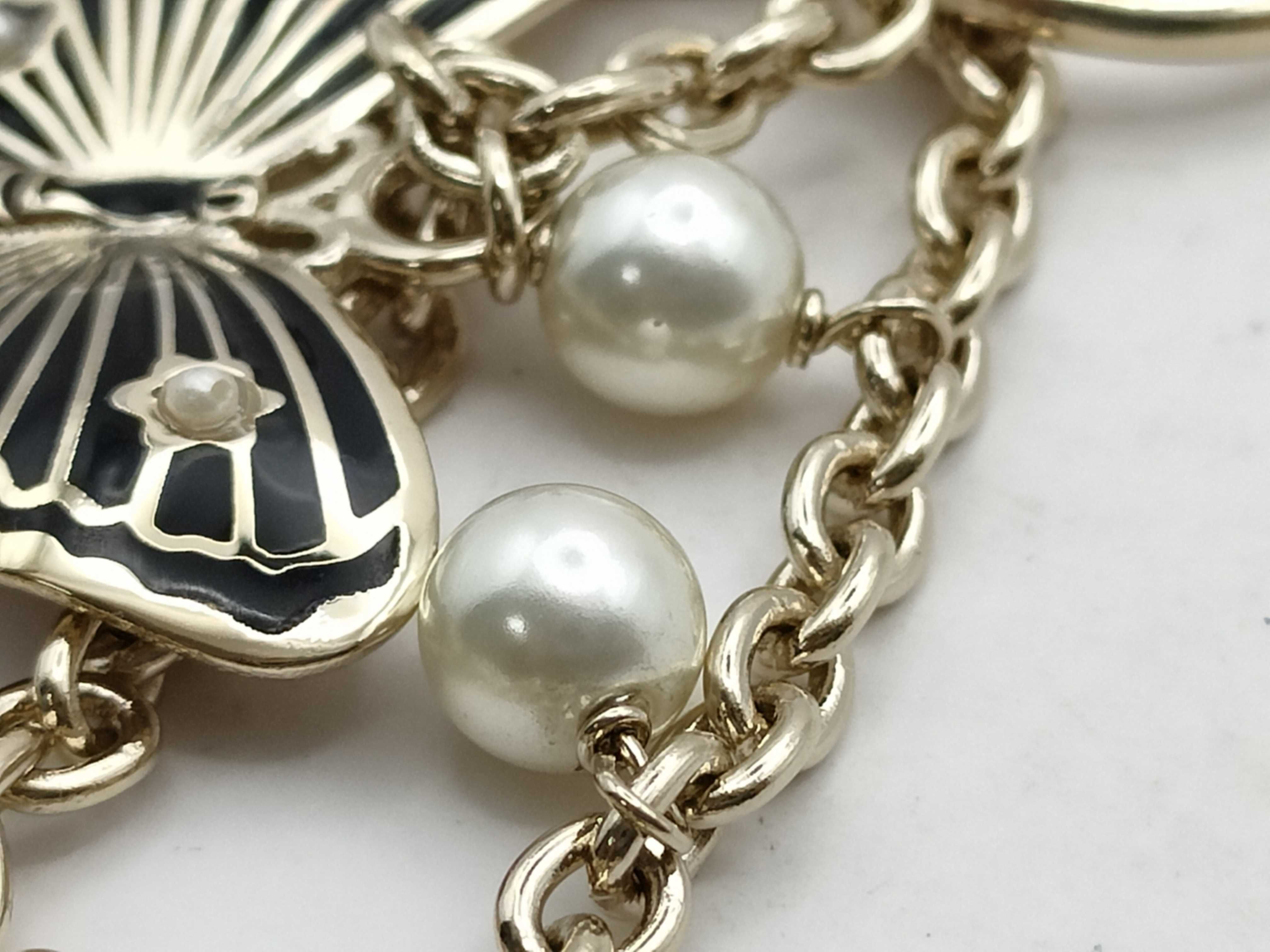 Butterfly Resin Pearl Charm — view 12
