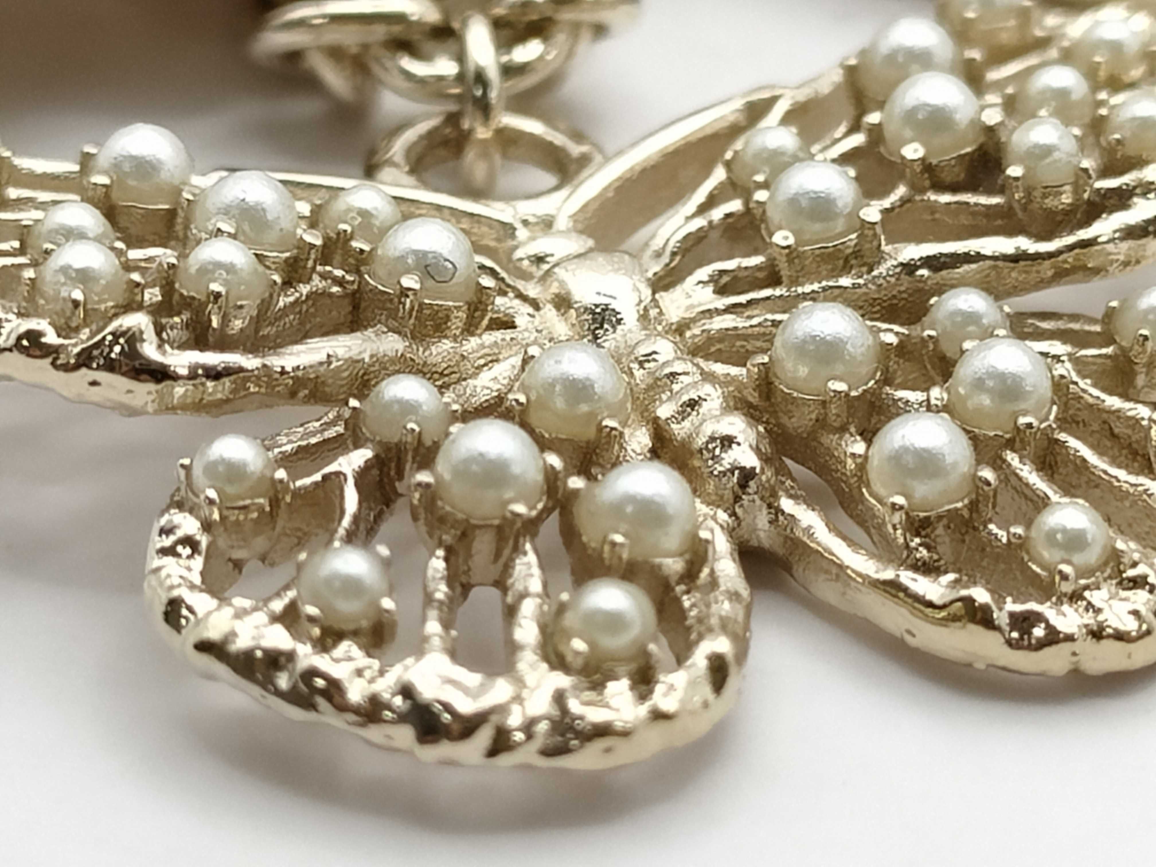 Butterfly Resin Pearl Charm — view 13