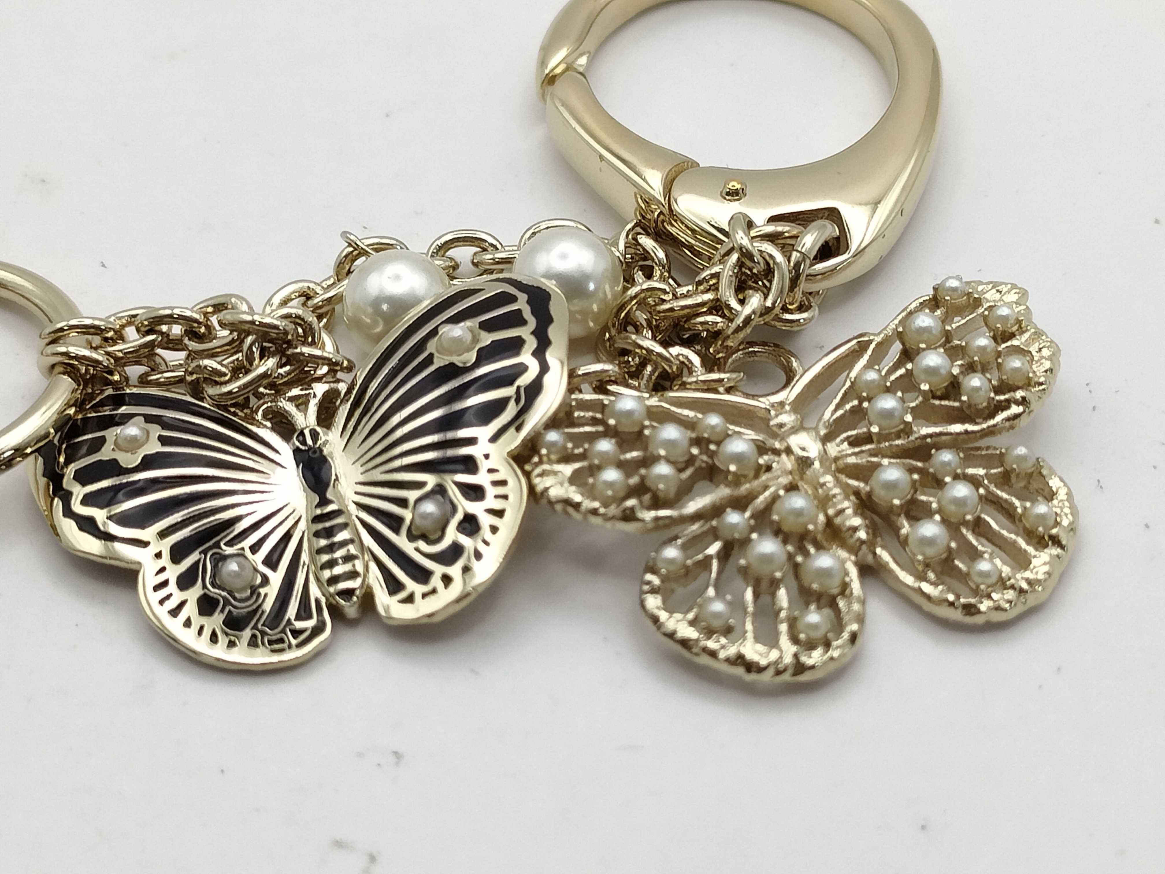 Butterfly Resin Pearl Charm — view 4