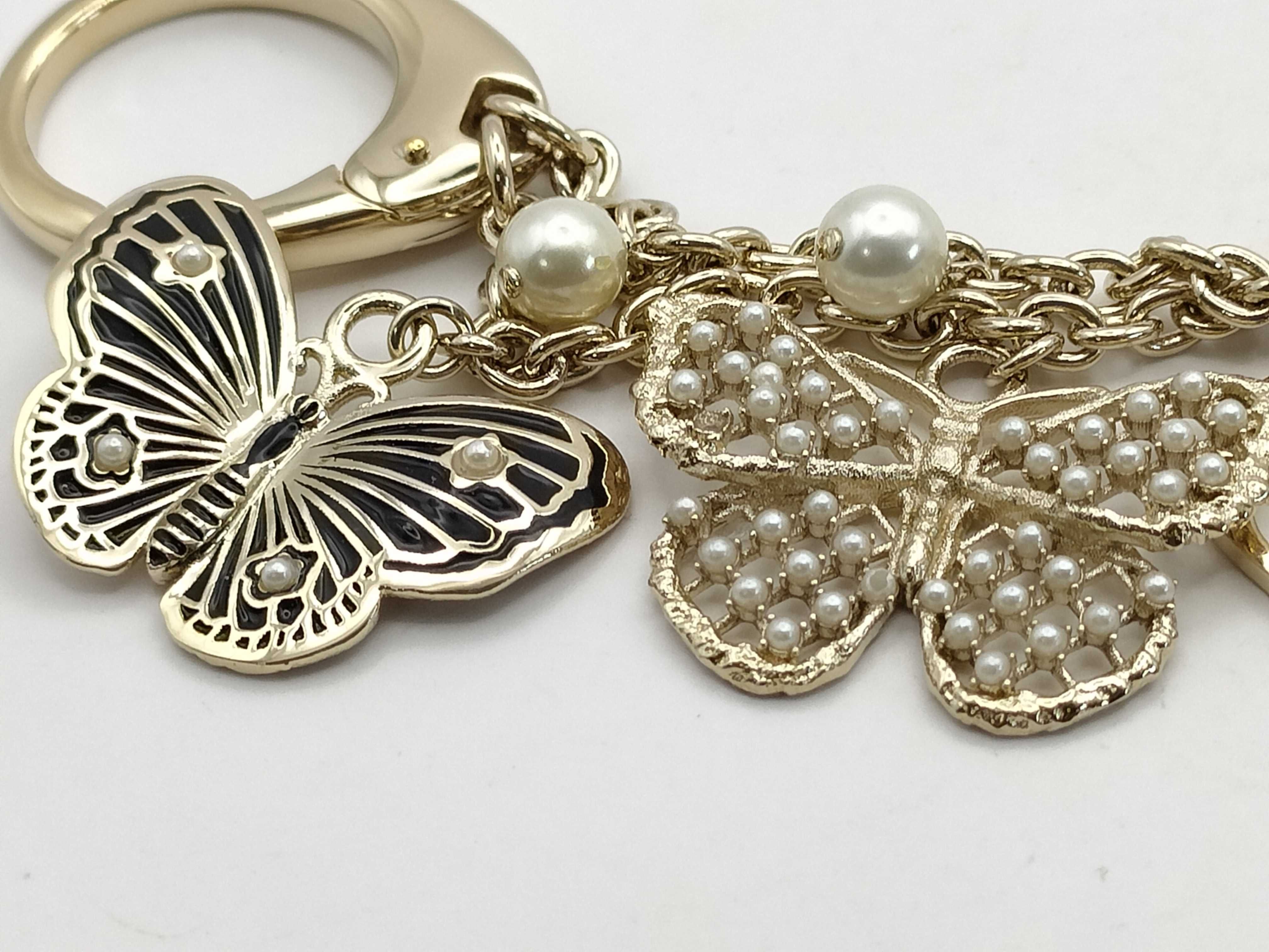 Butterfly Resin Pearl Charm — view 5