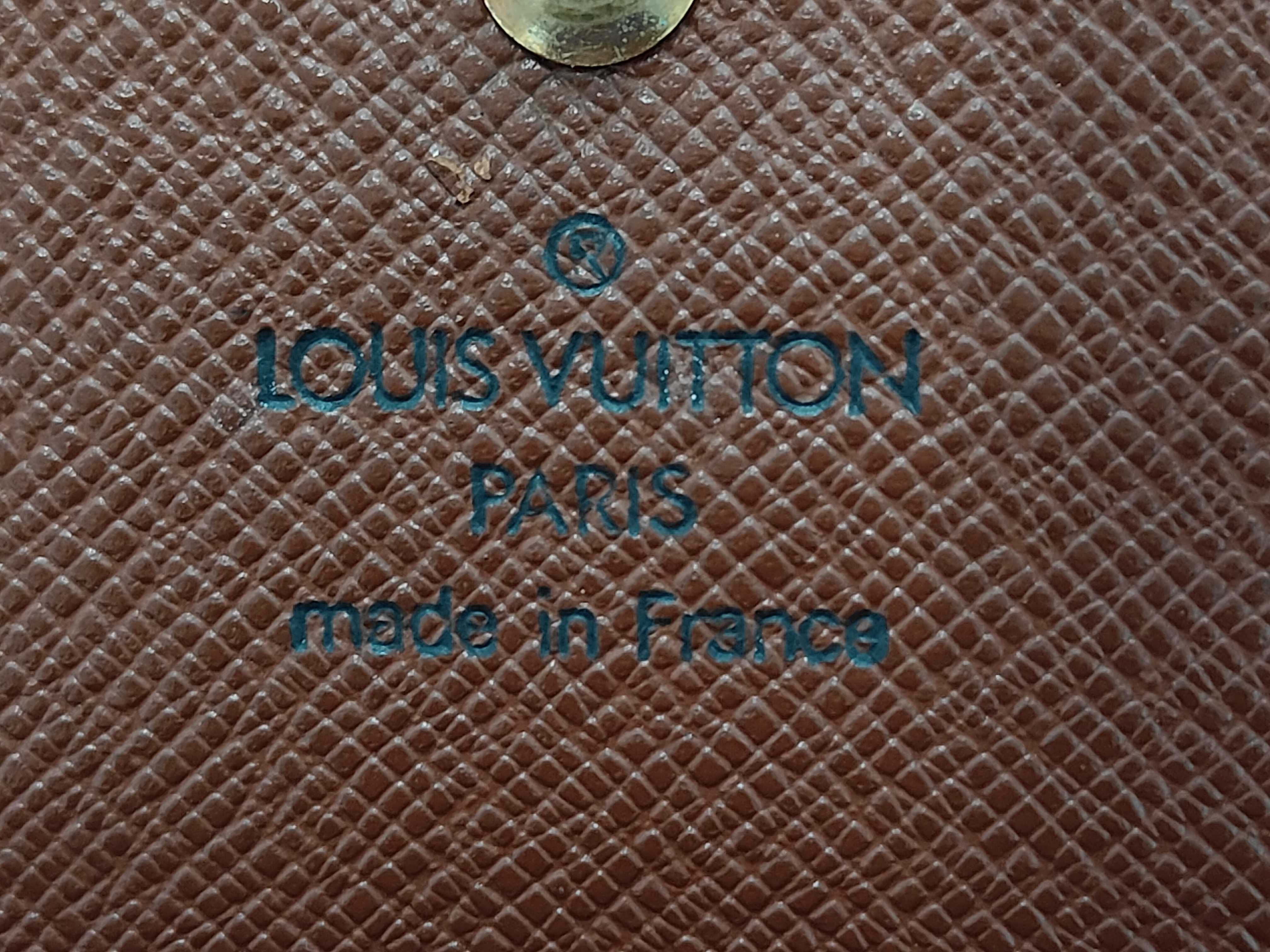wallet — view 4
